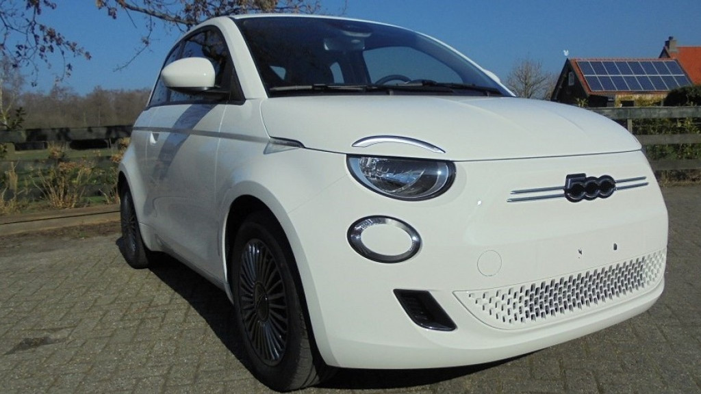 Fiat 500e 500 E-42KW-Urban-2023 42KW-Snelladen -Carplay-meer...