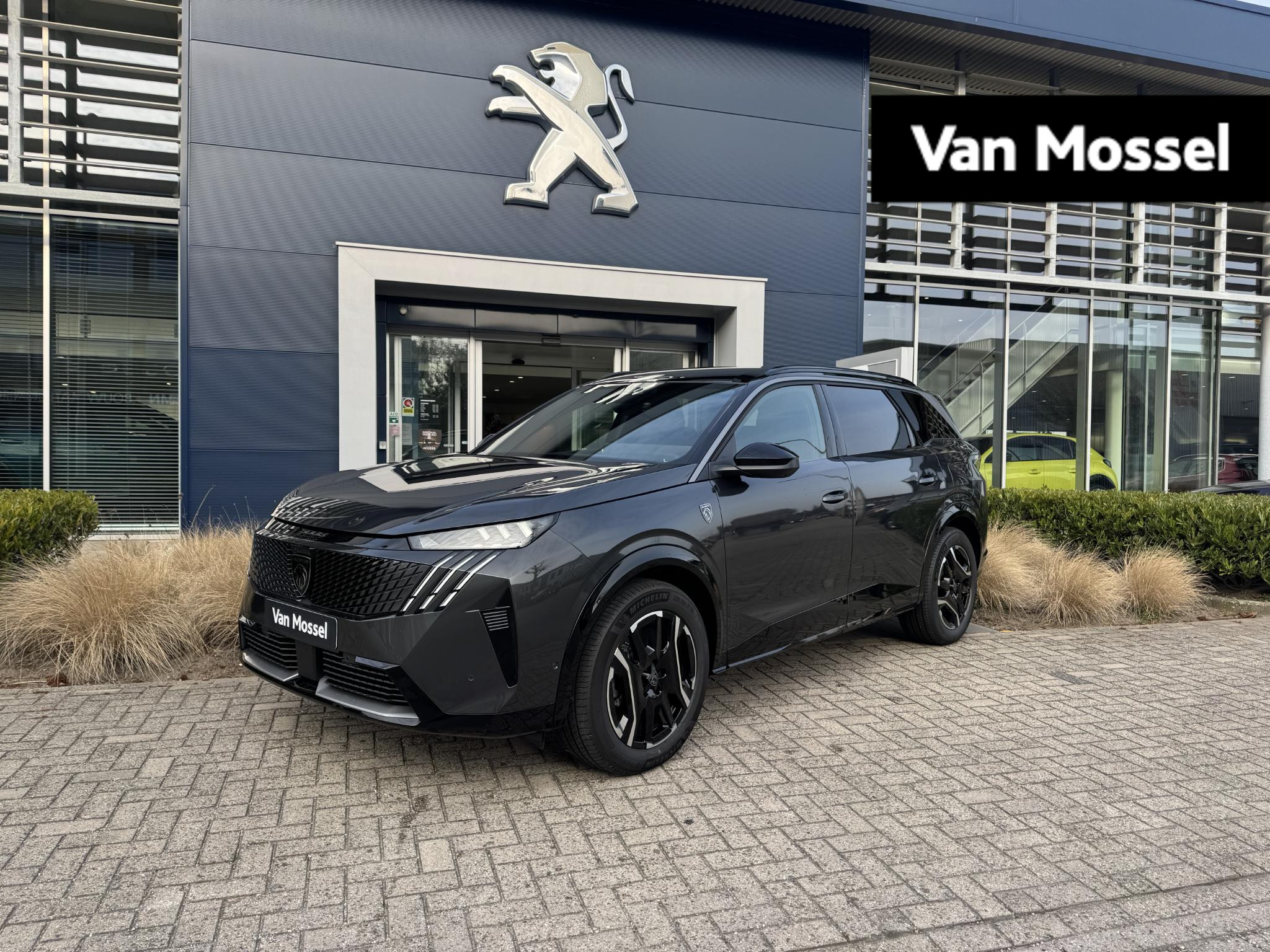 Peugeot e-5008 GT Avantage 73 kWh 7p