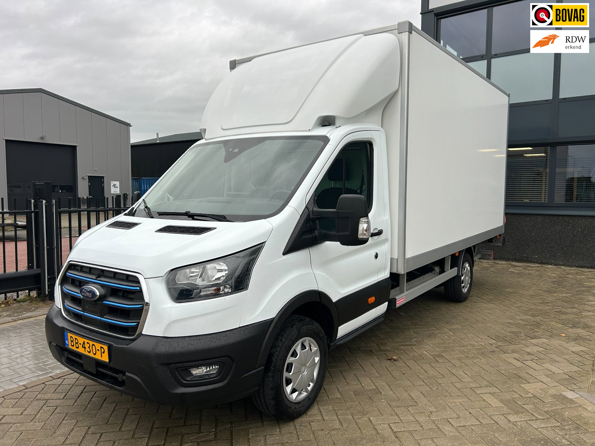 Ford E-Transit Trend 68 kWh Bakwagen lvm. 1.347kg. 420x213x216