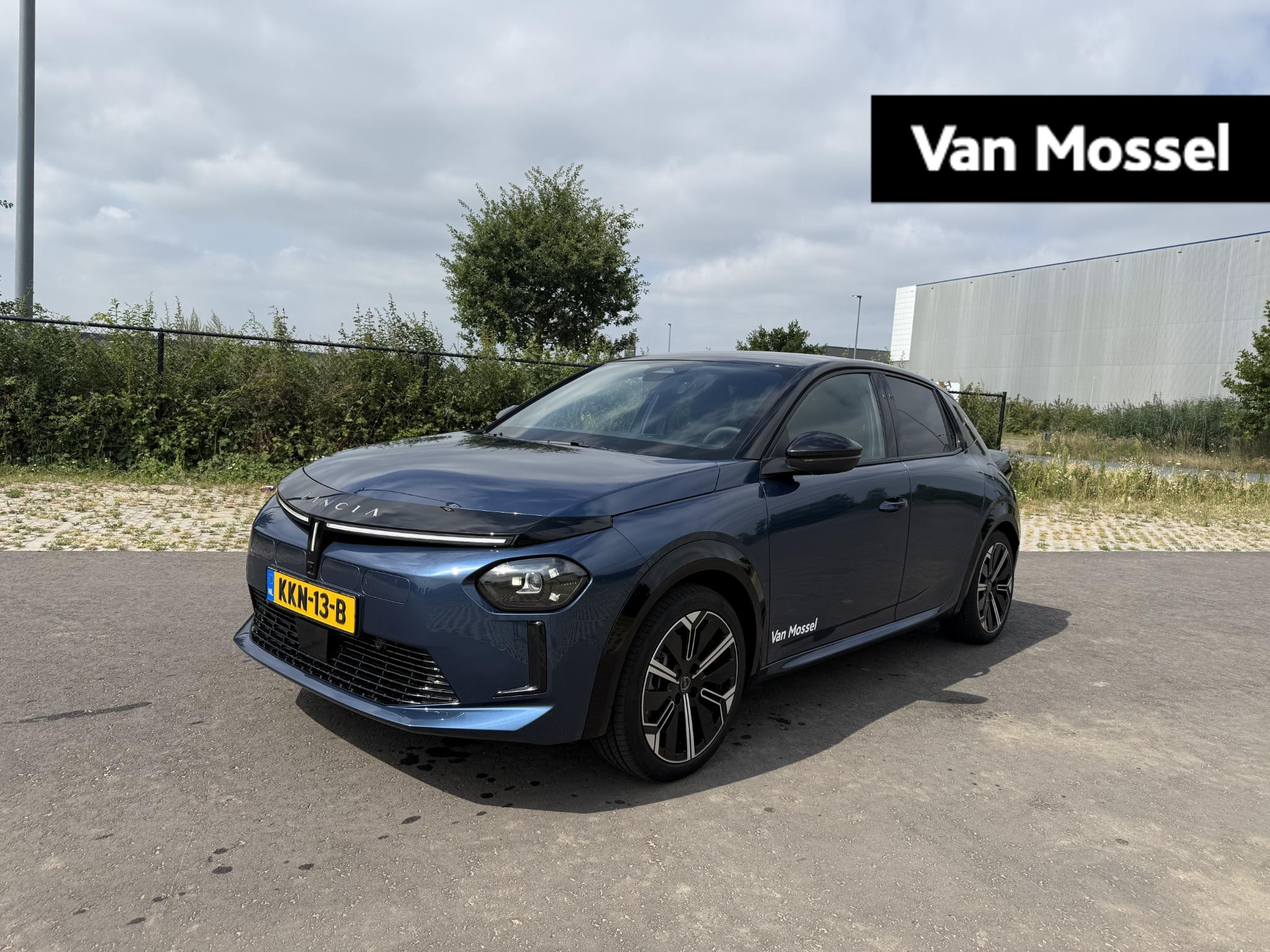 Lancia Ypsilon 54 kWh