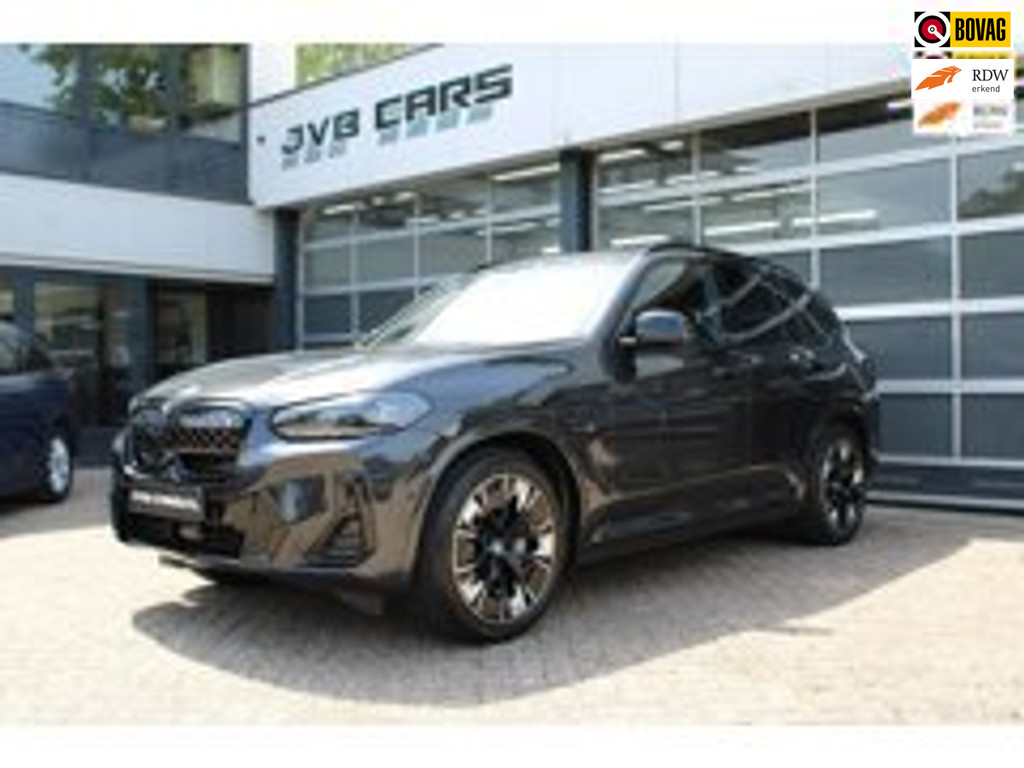 BMW iX3 High Executive 80 kWh/pano/Mpakket