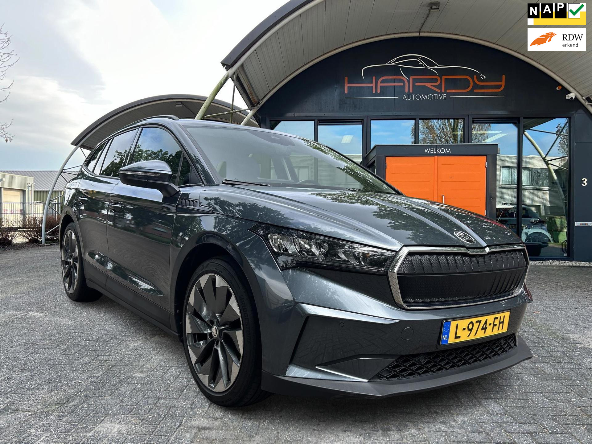 Škoda Enyaq iV 60 Panoramadak Stoelverw Trekhaak NL Auto 1e EIG Rijklaarprijs