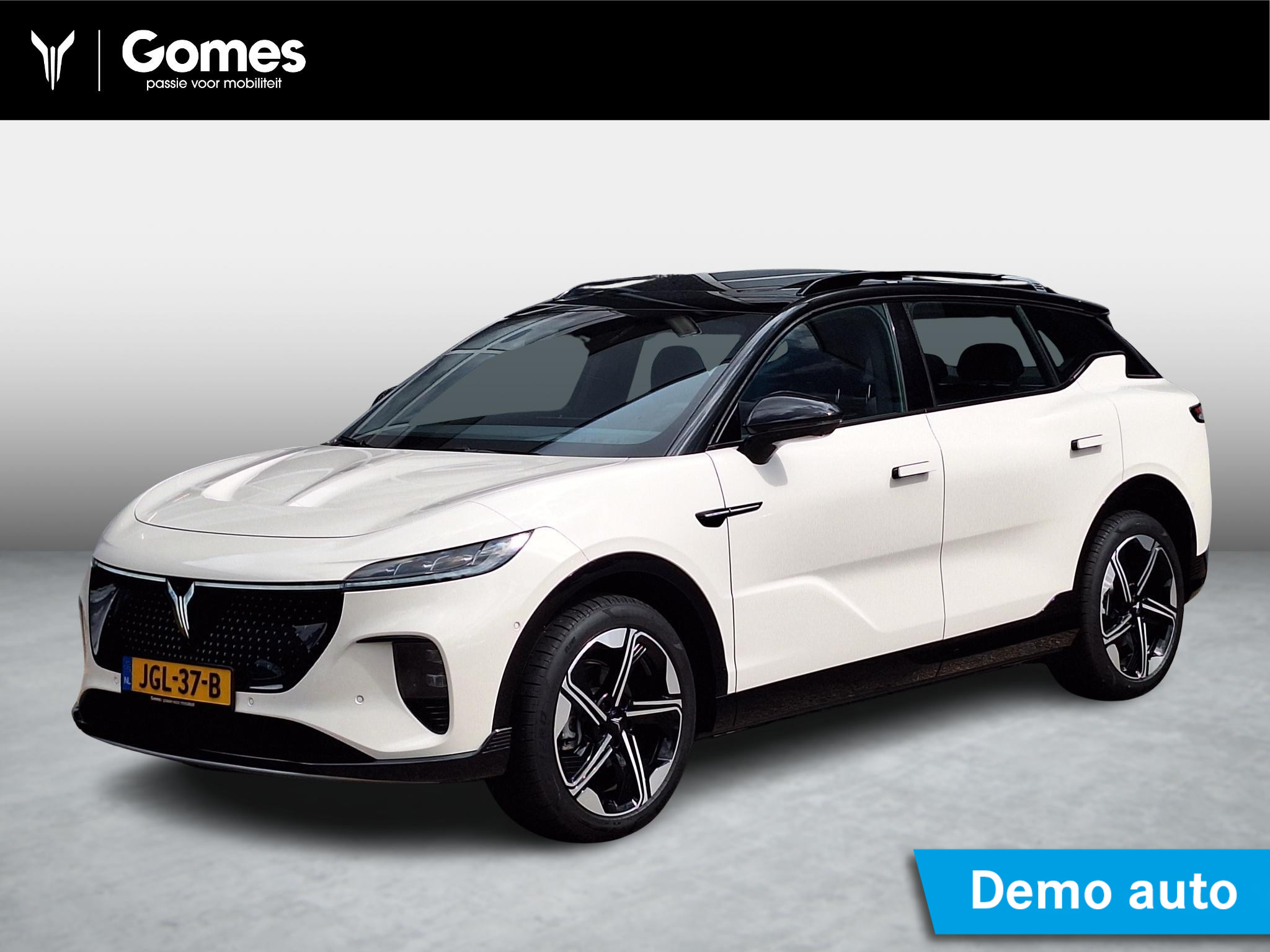 Voyah Courage Performance Edition 80 kWh | Panoramadak