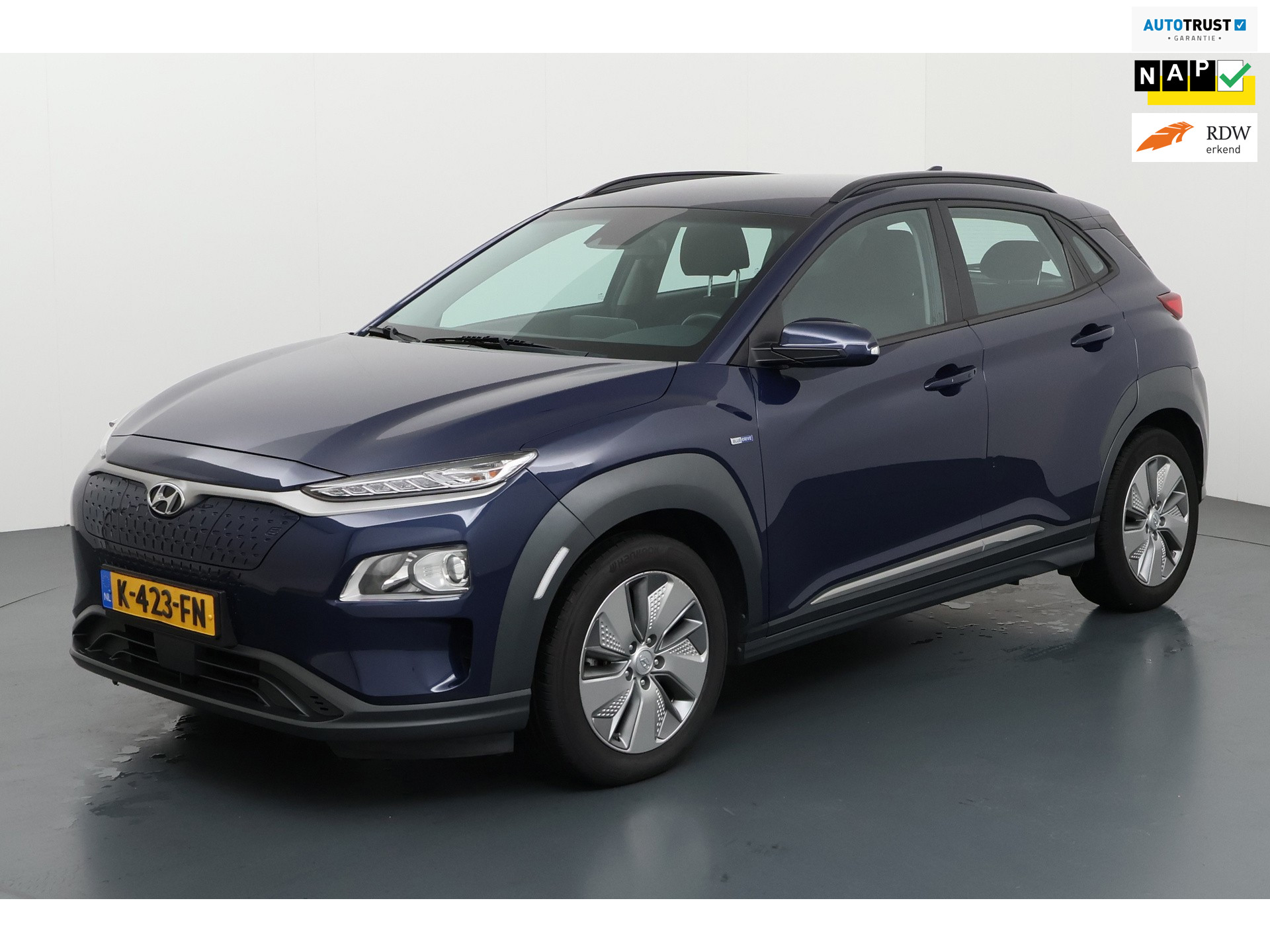 Hyundai Kona EV Comfort 64 kWh SOH100% WARMTEPOMP FASE 3 ORG NL|CARPLAY|CAMERA|ADAPT.CRUISE|LANE ASSIST|PARKING.SEN|KEYLESS ENTRY|