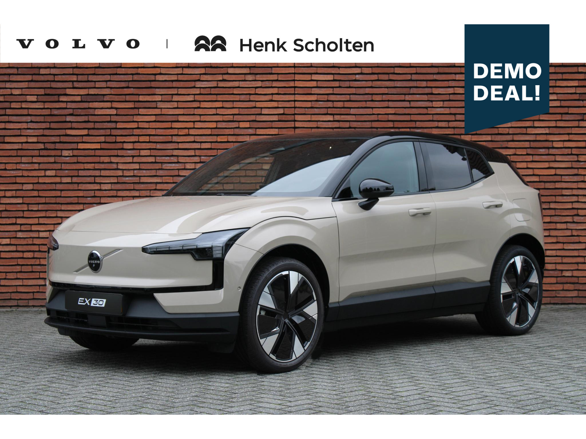 Volvo EX30 Twin Motor Performance Ultra 69 kWh |