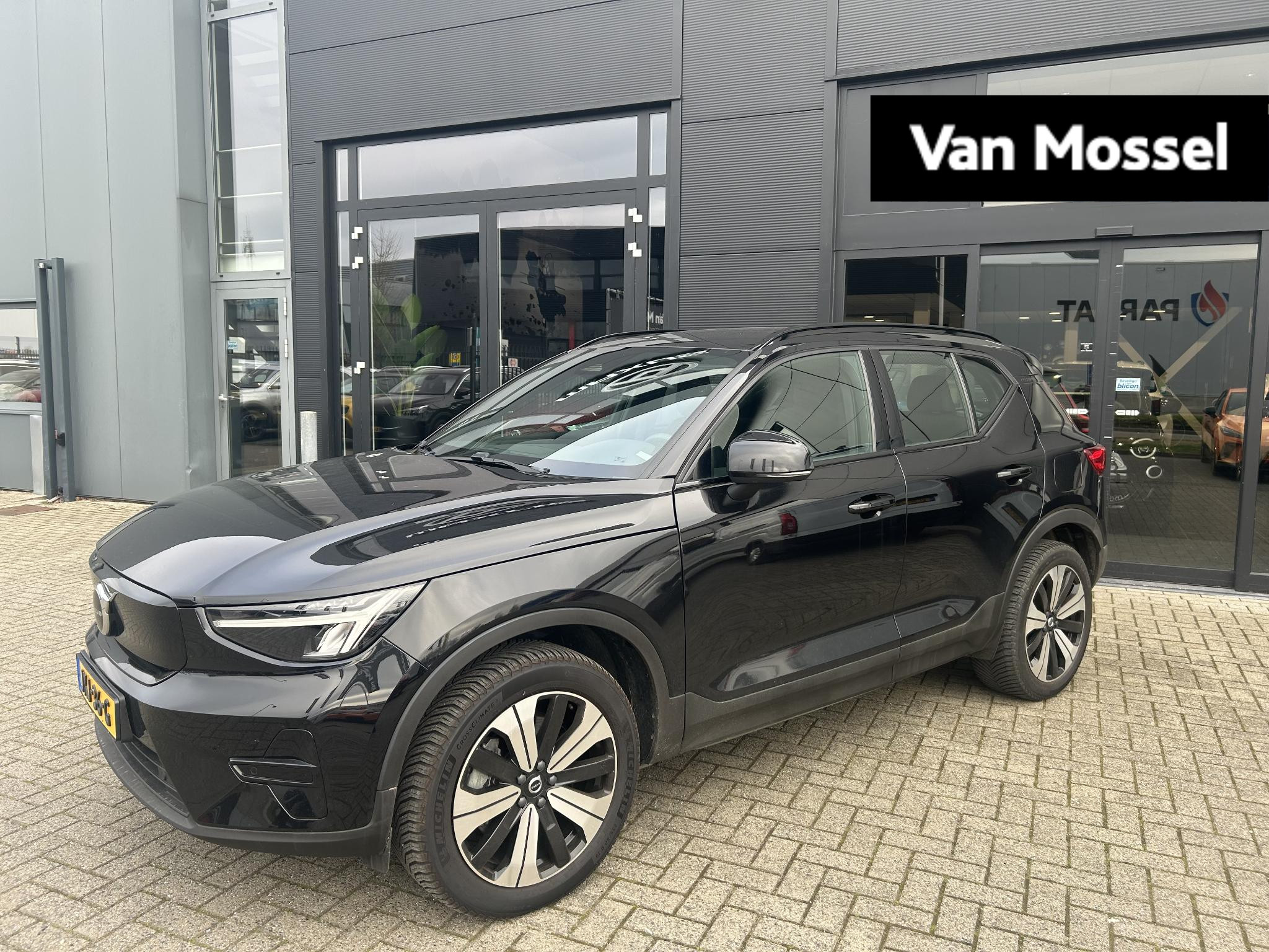 Volvo XC40 Recharge Core