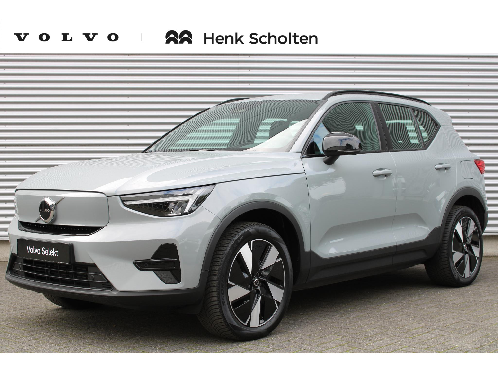 Volvo EX40 Single Motor Extended Range Plus 82 kWh