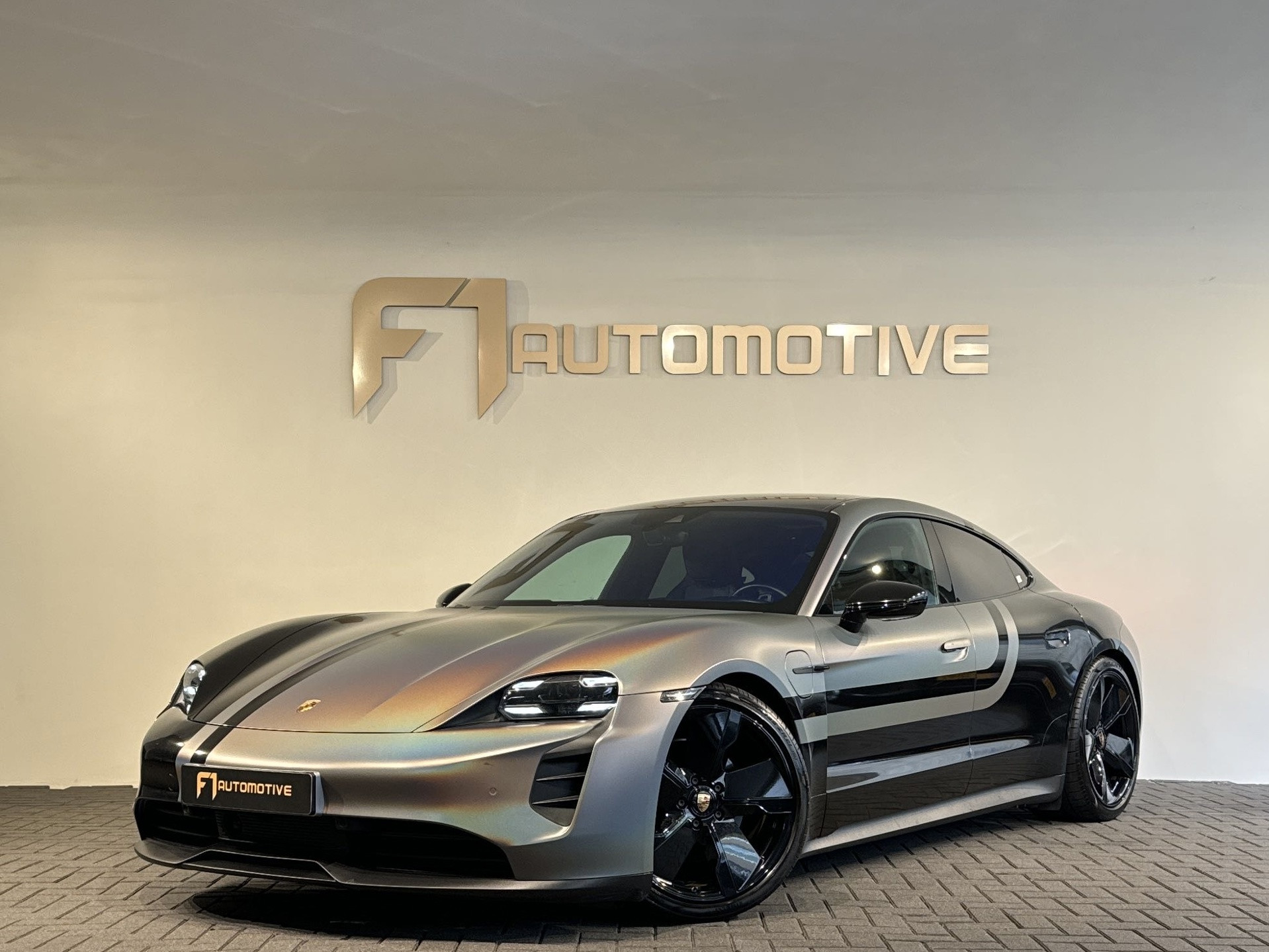 Porsche Taycan 4S Performance 84 kWh Pano|BTW|Keyl|Lift|Memory