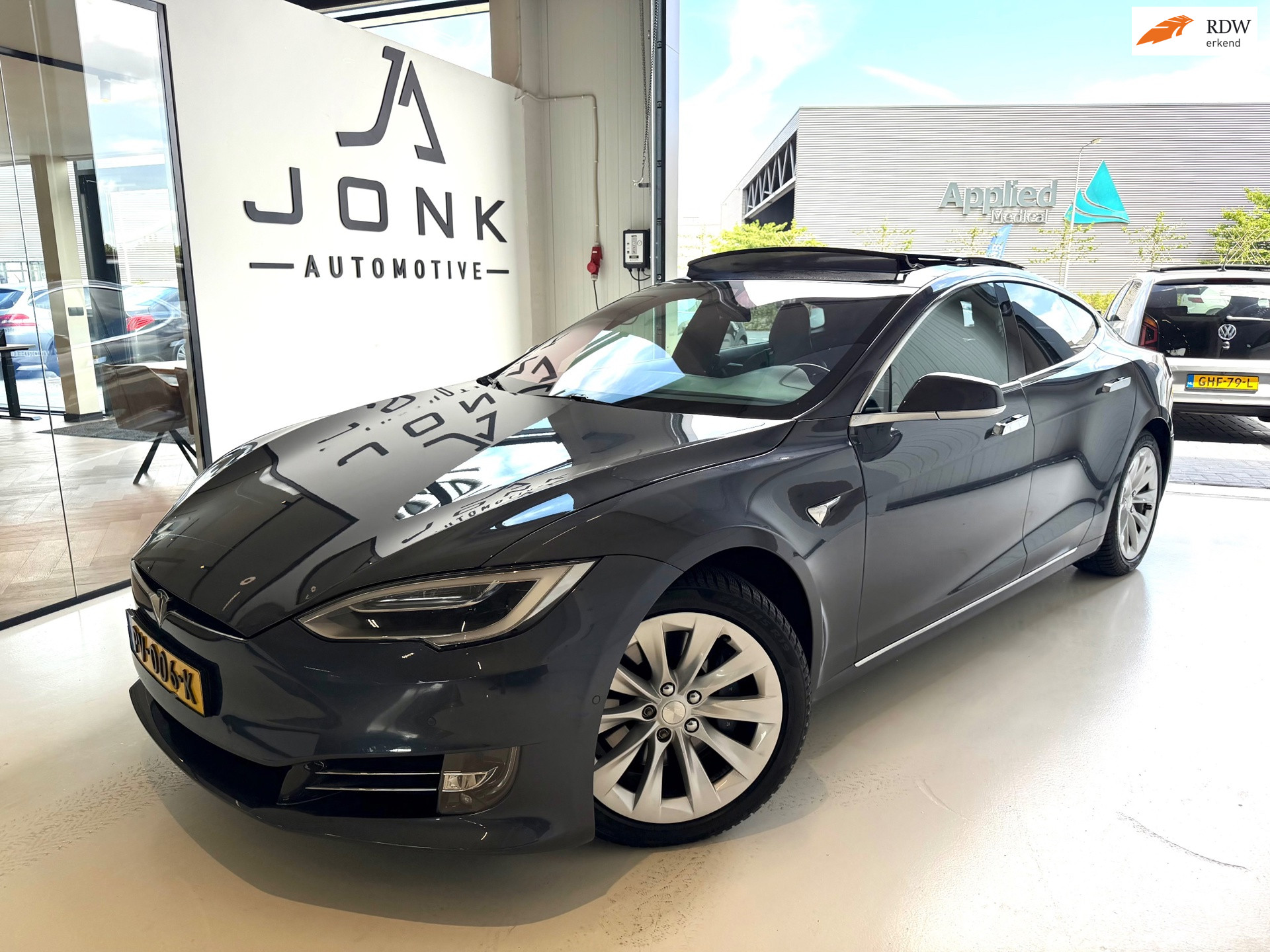 Tesla Model S 75 Base Pano Apk Garantie