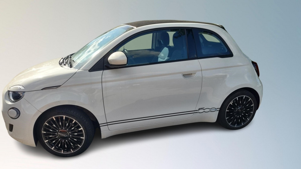 Fiat 500e 500 E-Cabrio- Rijklaar. 42KW-Snelladen.Carplay.