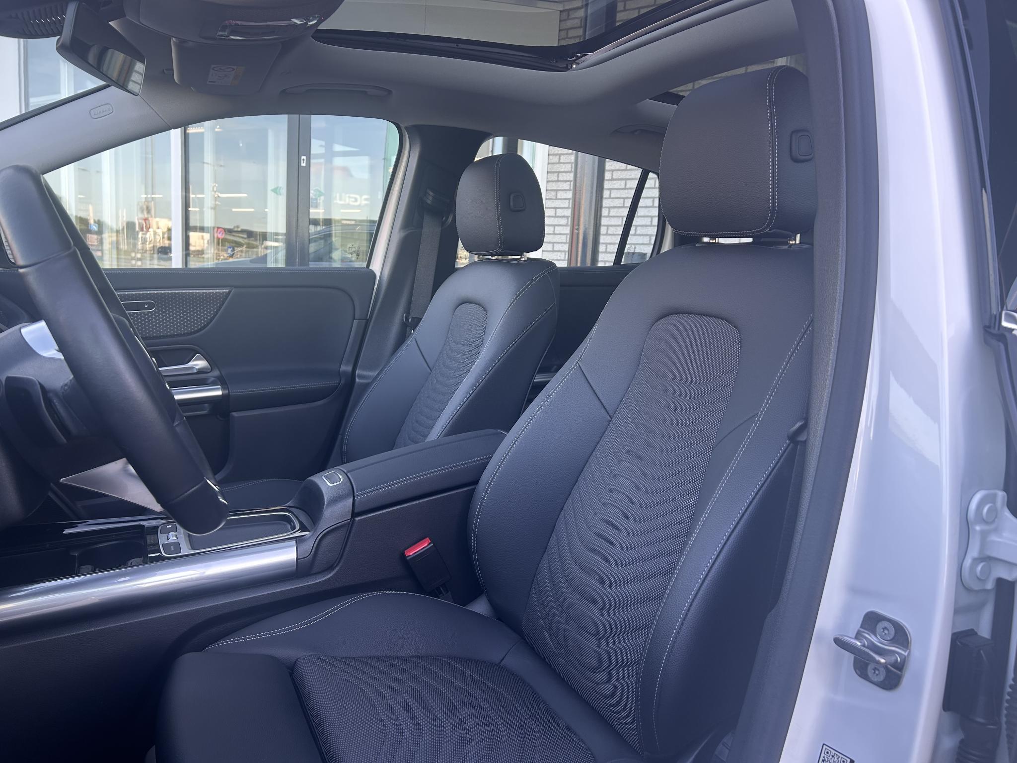 Mercedes-Benz EQA 250+ Business Solution 71 kWh | Panoramadak