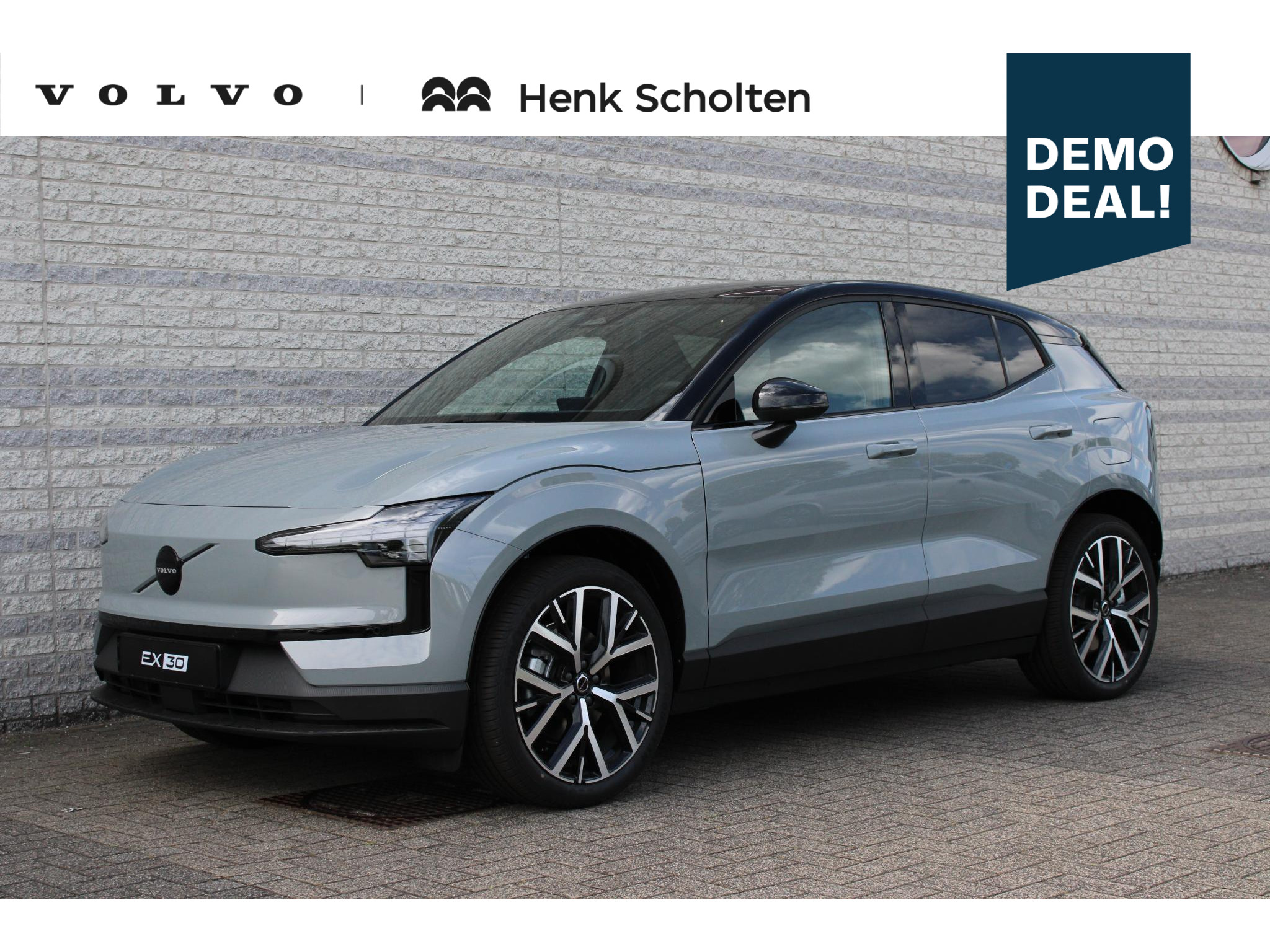 Volvo EX30 P5 Long Range Plus Black Edition Europa 69 kWh