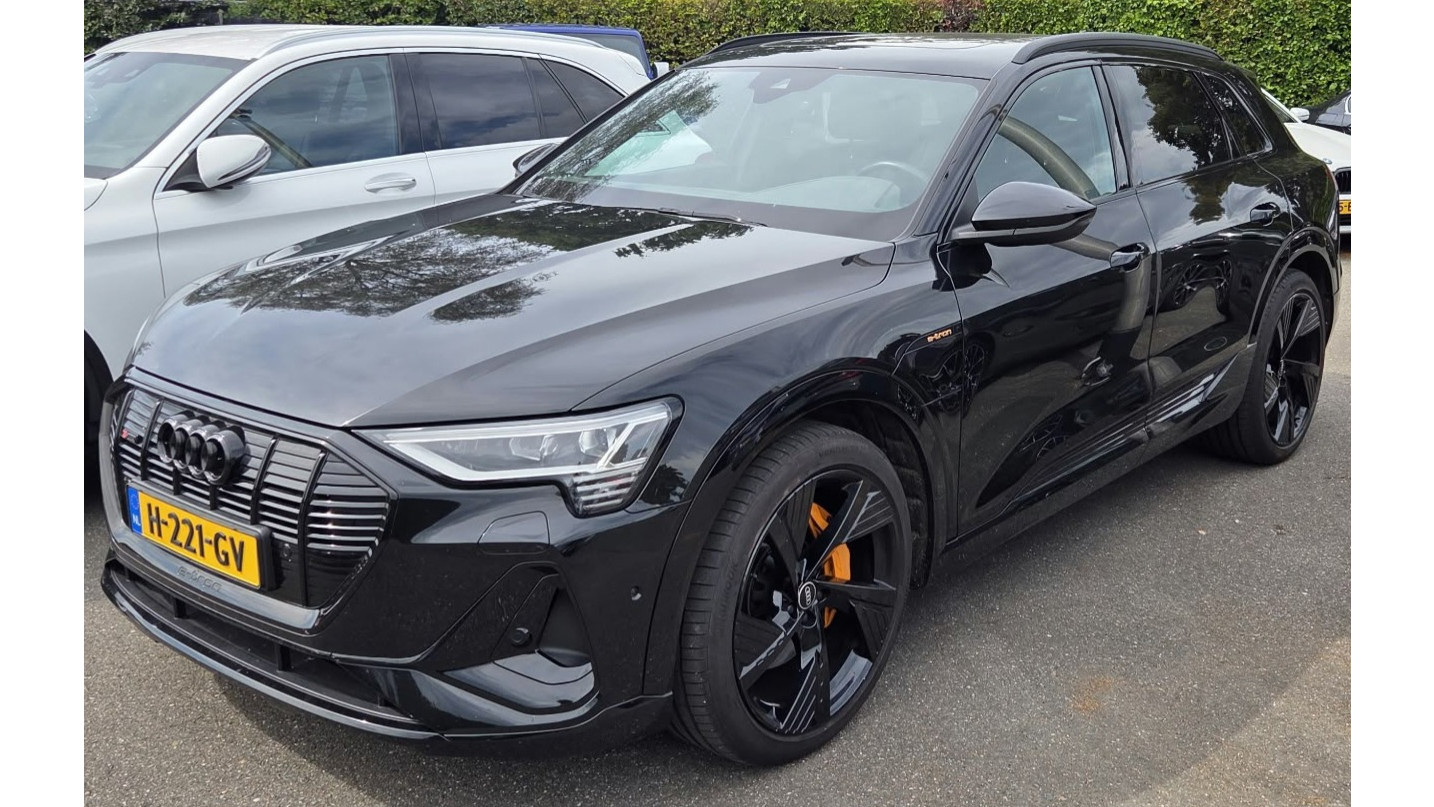 Audi e-tron E-tron 50 quattro Launch edition Black 71 kWh Panodak S line