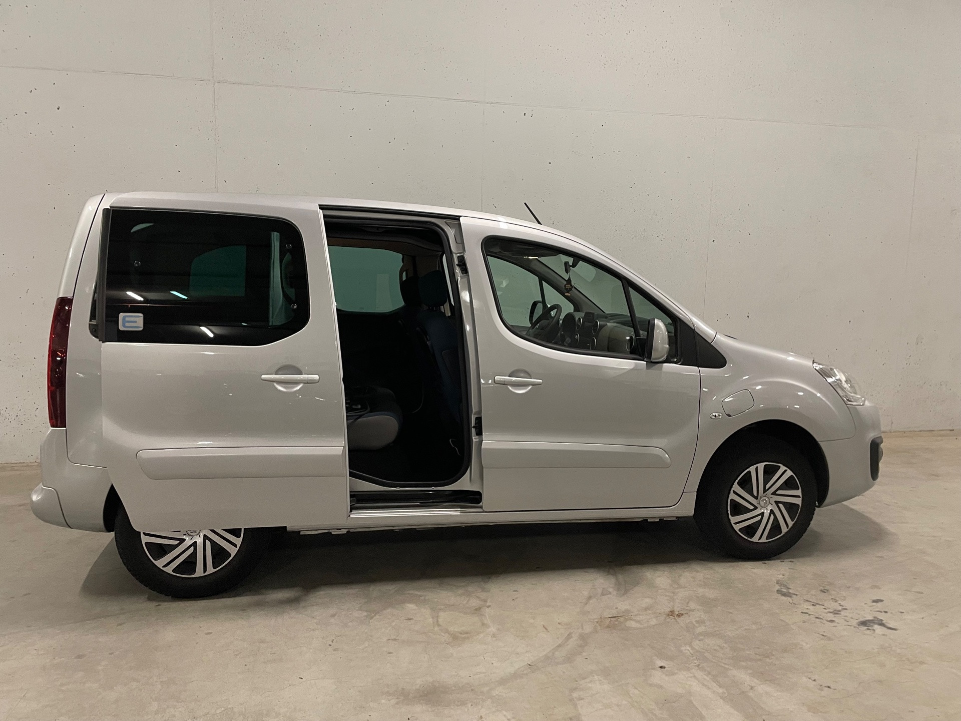Citroën ë-Berlingo E-Feel 23 kWh Aut. Navi Clima Cruise PDC