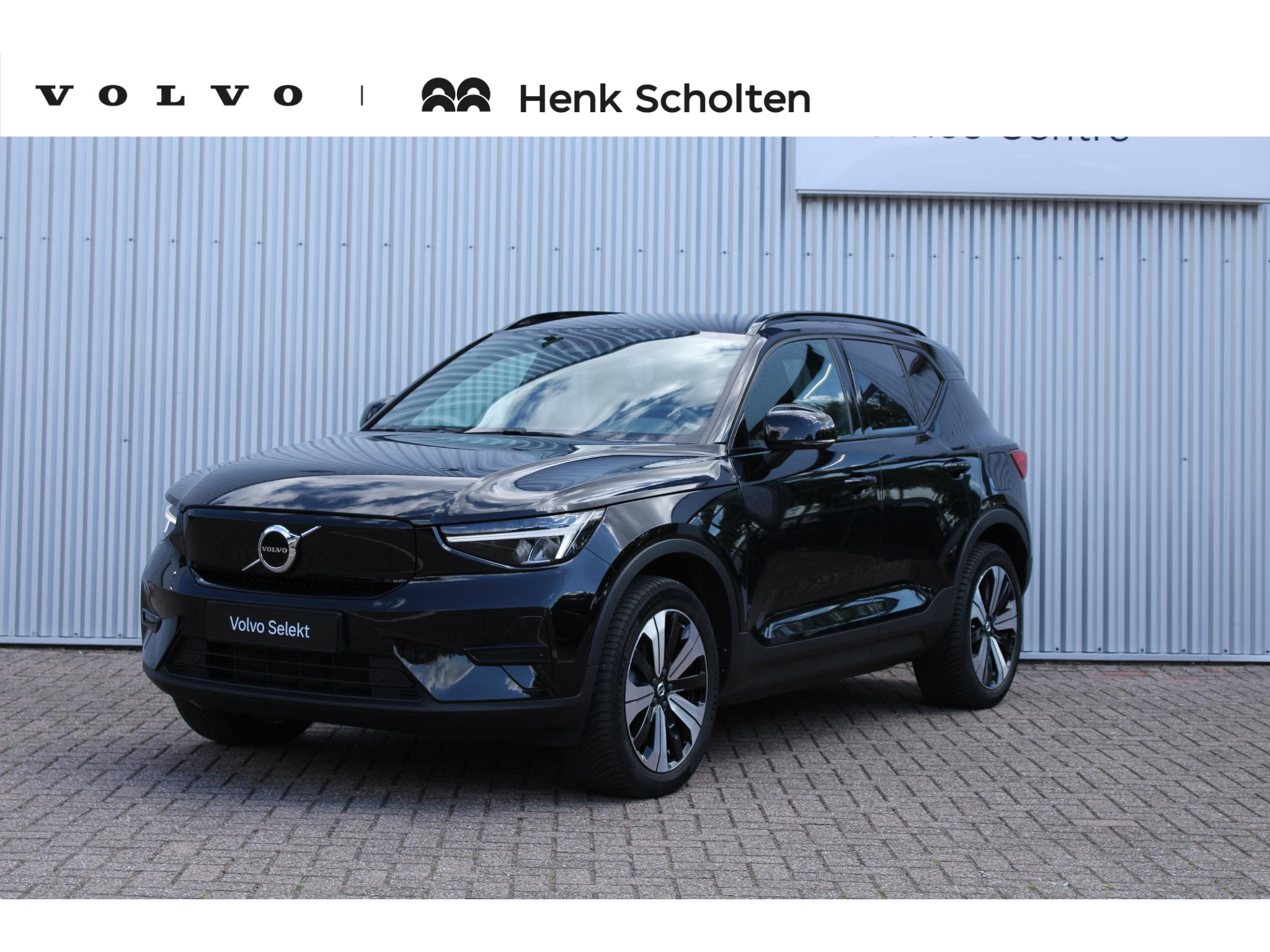 Volvo XC40 Recharge Core |