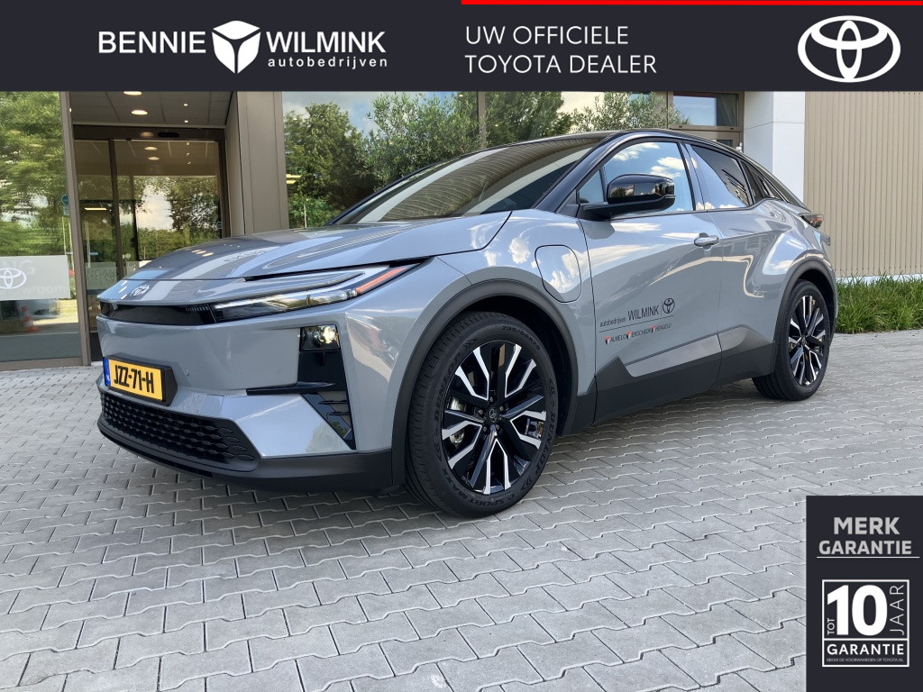 Toyota C-HR+ First Edition 77 kWh | Bi-Tone | 20"| Stoel/Stuurverw | Camera