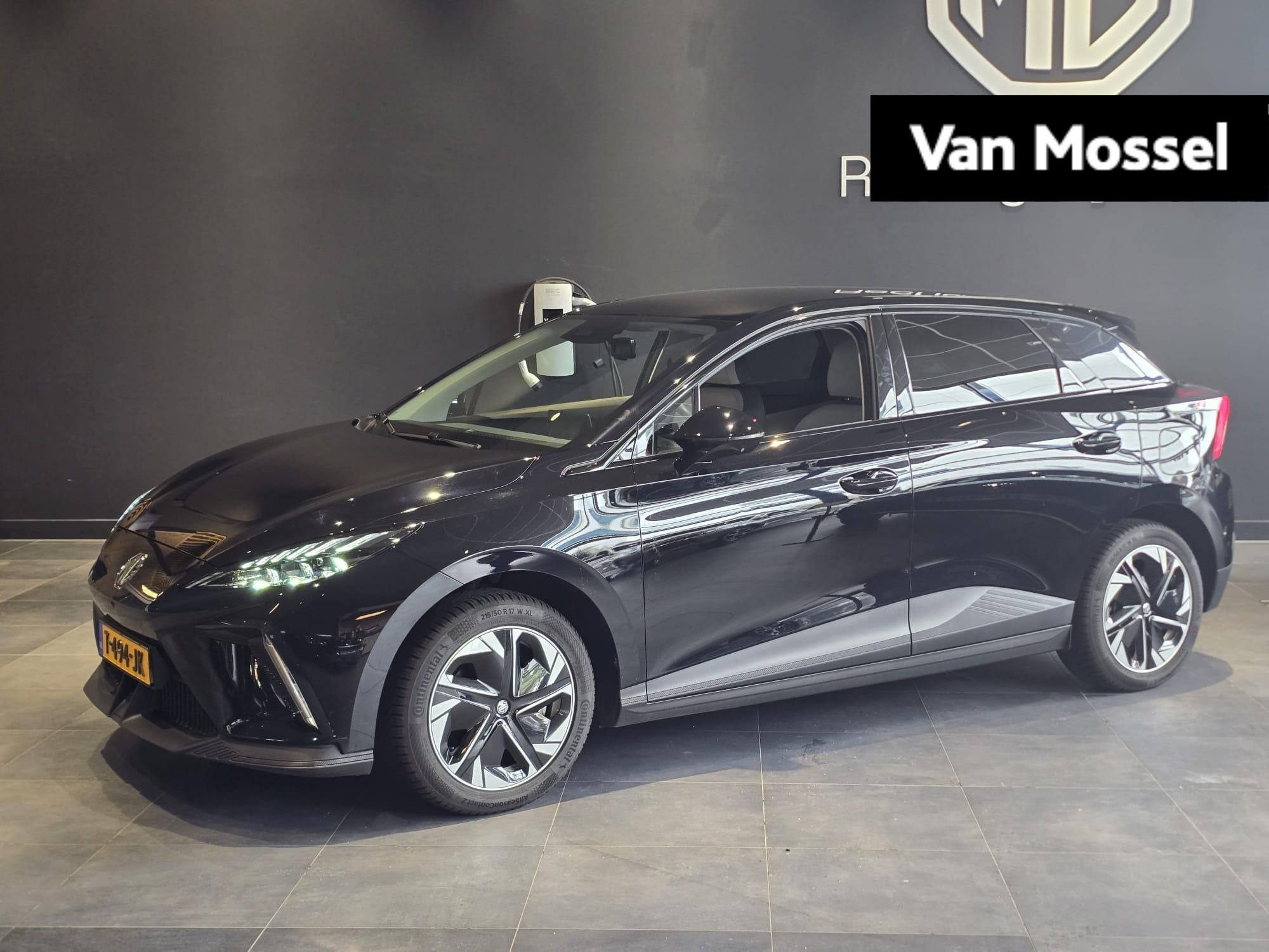 MG MG4 Luxury Long Range 64 kWh