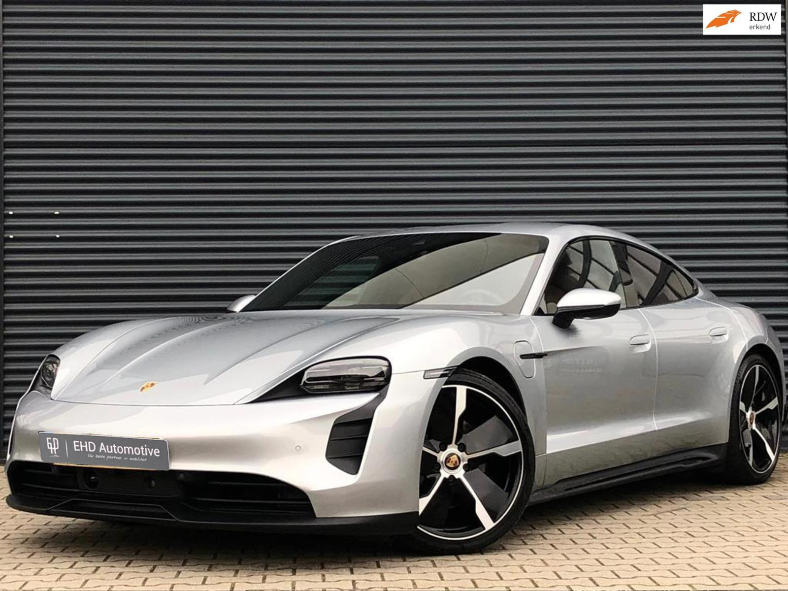 Porsche Taycan Performance 84 kWh | Porsche garantie | Navi | Warmtepomp | BTW auto