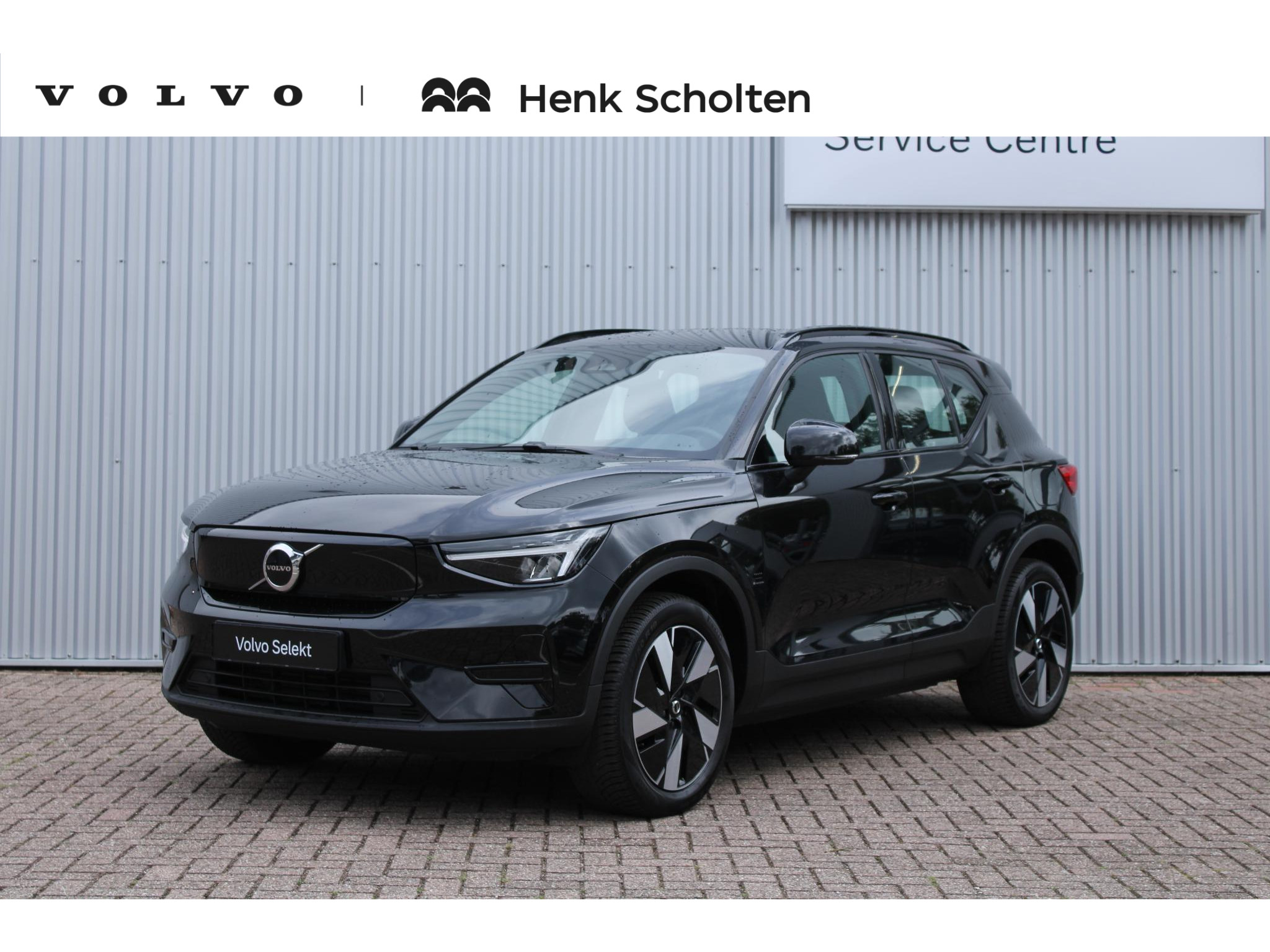 Volvo EX40 Single Motor Extended Range Plus 82 kWh |