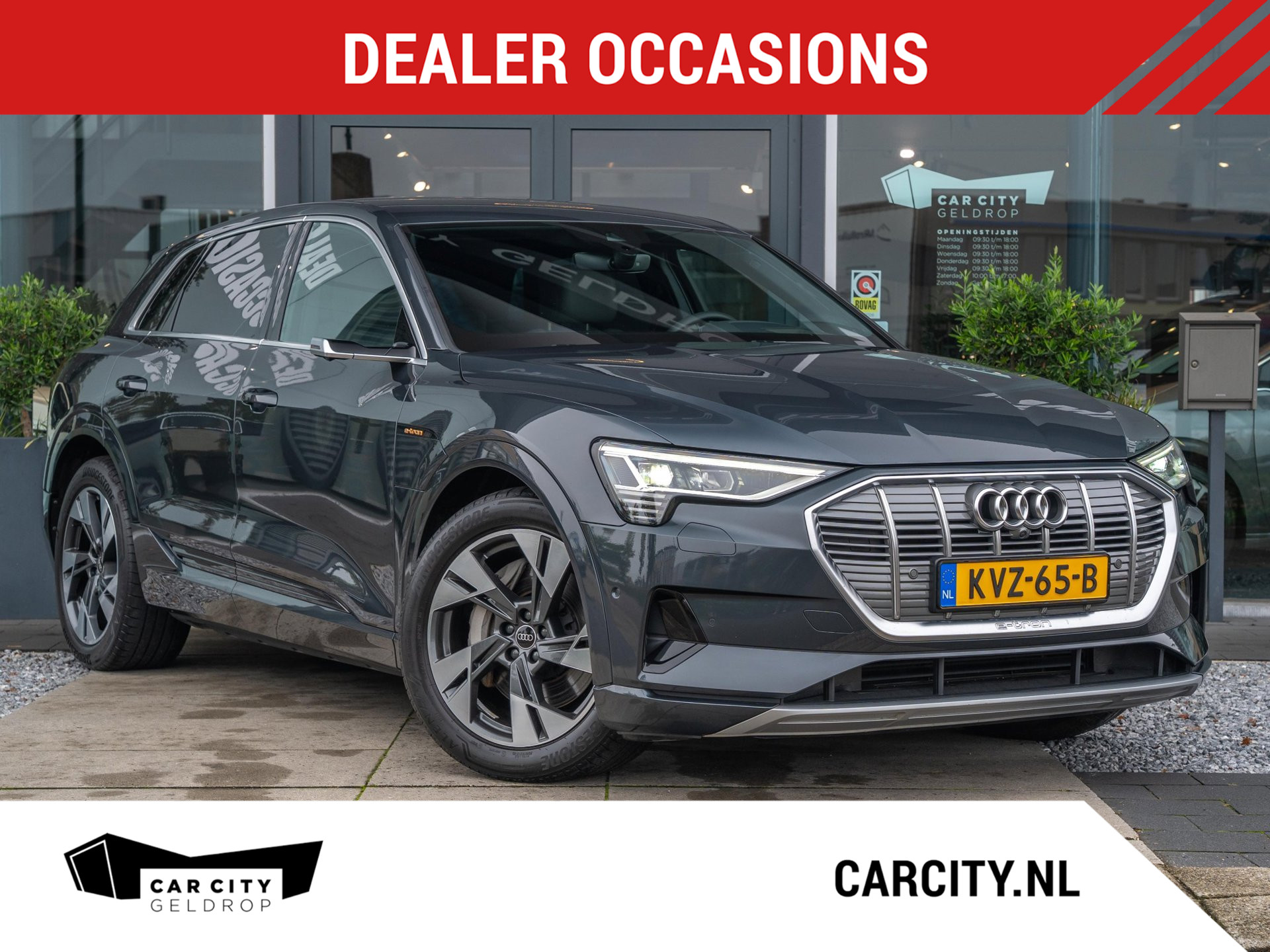 Audi e-tron 55 quattro 408pk S edition 95 kWh | Fabrieksgarantie 01-2028 | Nightvision | 360 Camera