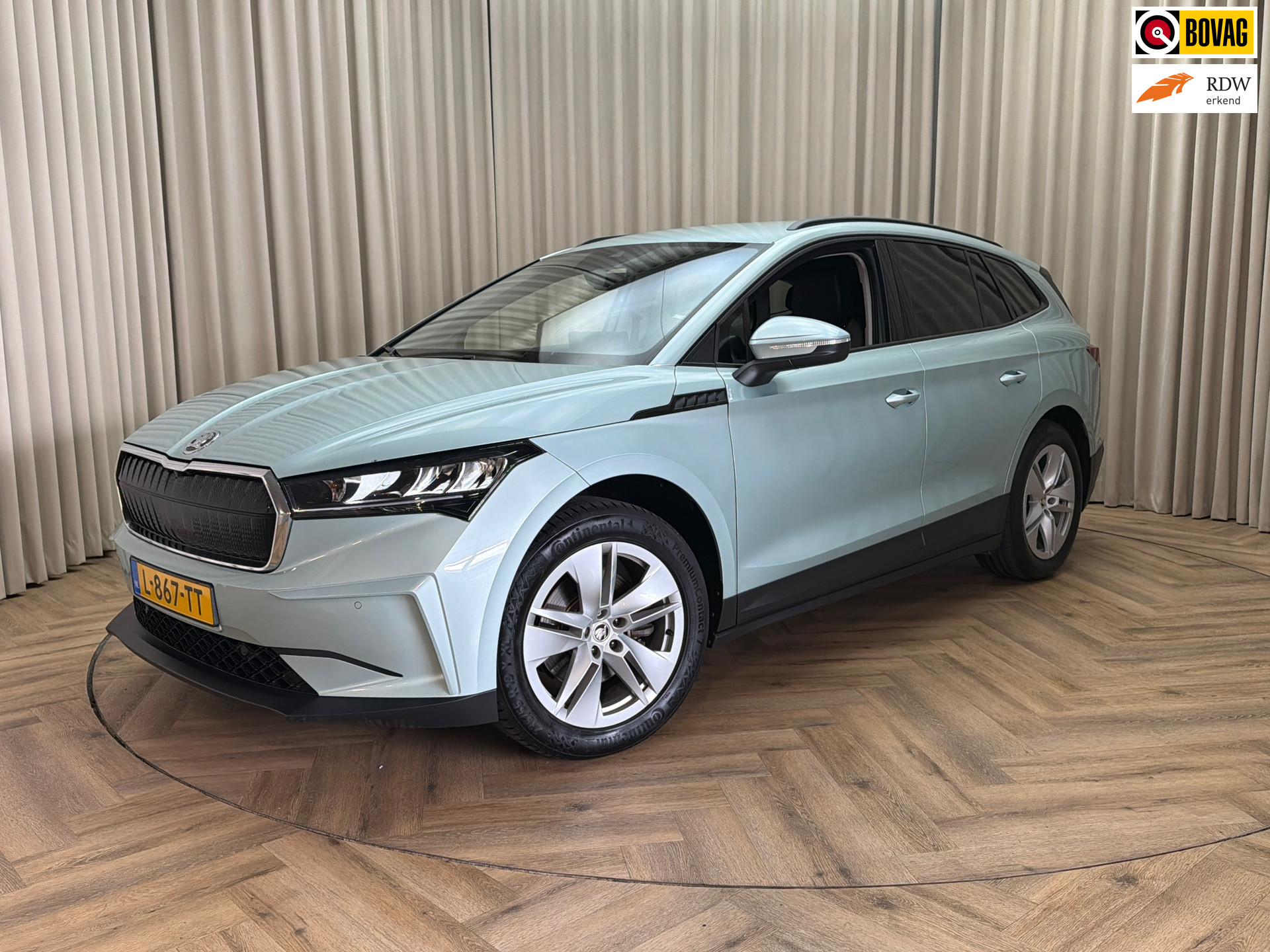 Škoda Enyaq iV 60 | Camera | Stoelverwarming | Keyless Go | Orig. NL | 100KW laden | Warmtepomp