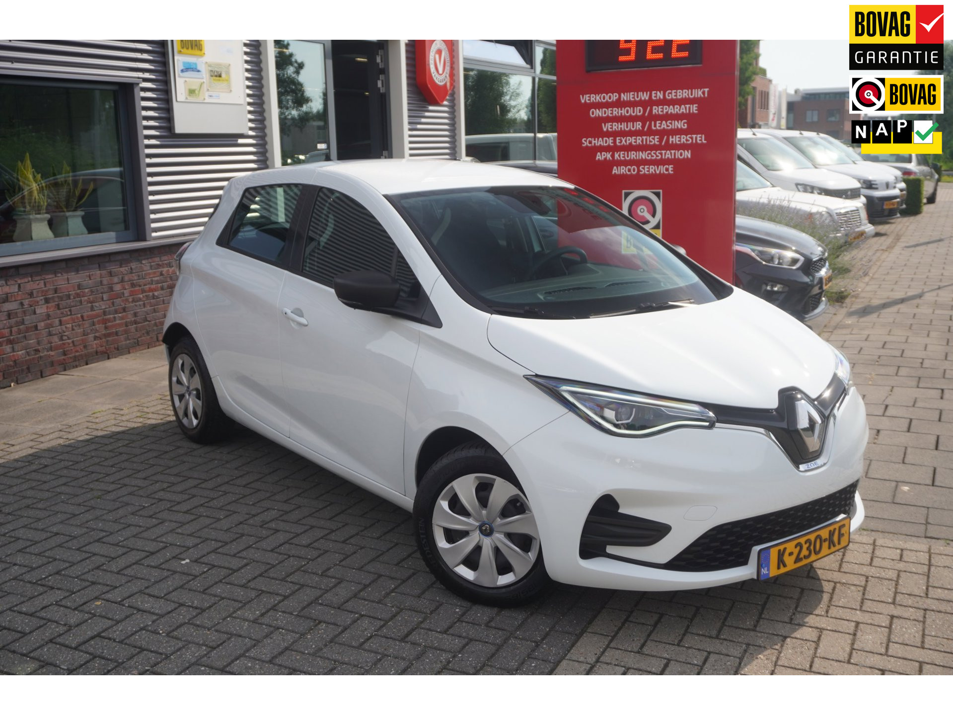 Renault ZOE R110 Life 52 kWh / Climate control / Carplay