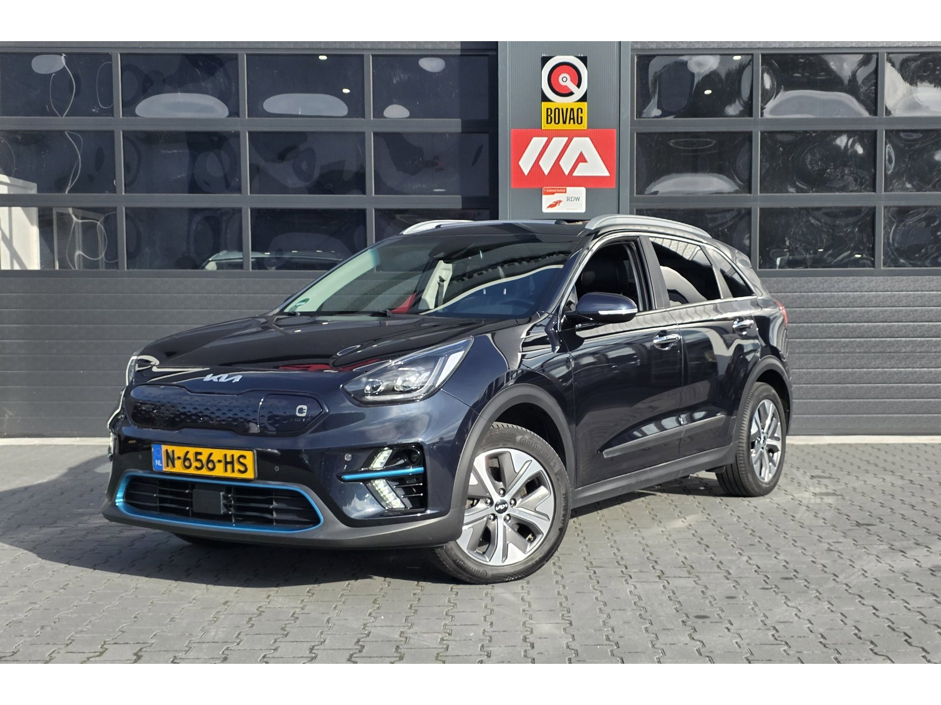 Kia e-Niro DynamicPlusLine 64 kWh | 98% SOH | TREKHAAK | PANO | WINTERPAKKET | CAMERA