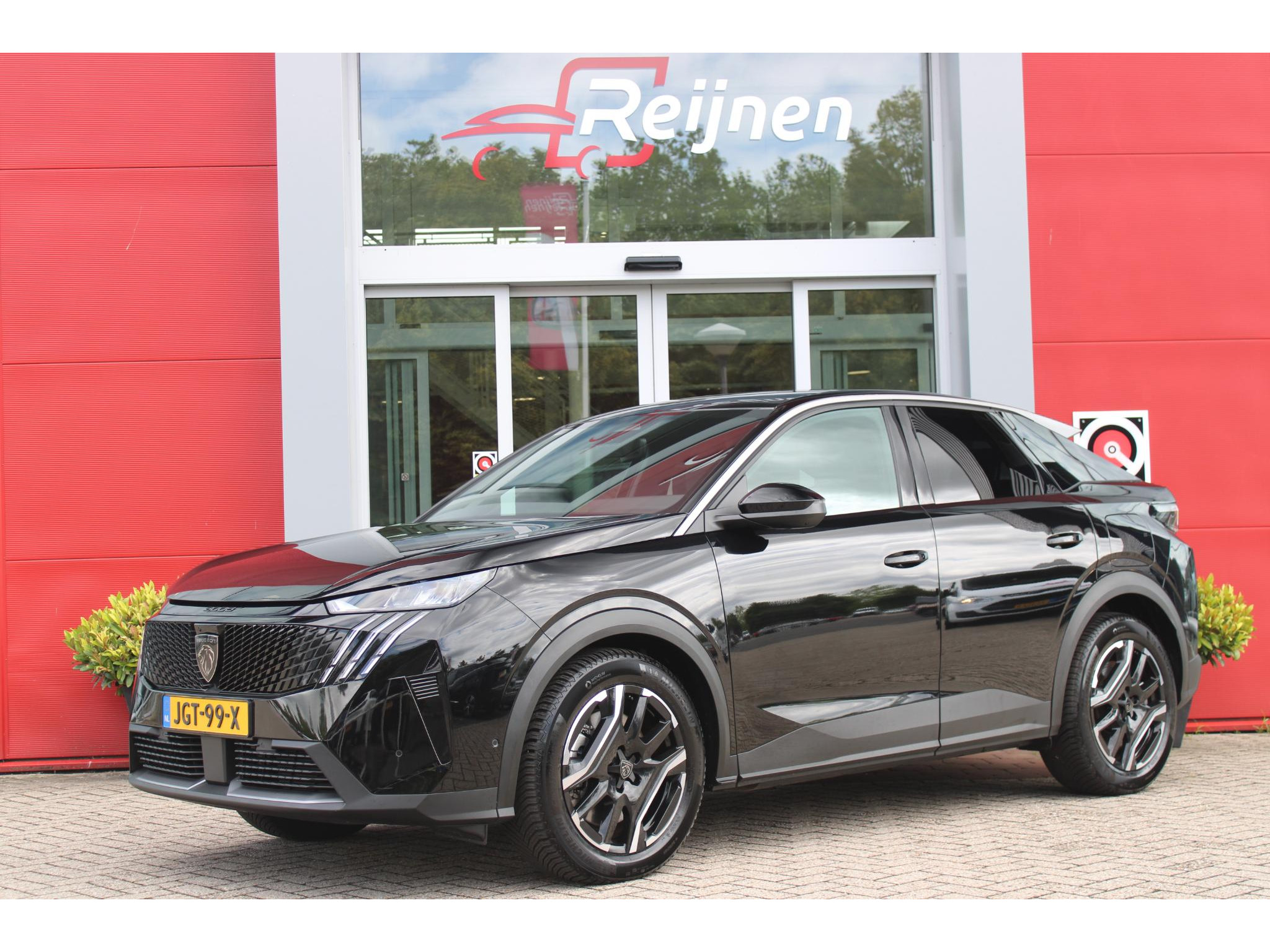 Peugeot e-3008 ALLURE AVANTAGE 210PK 73 kWh