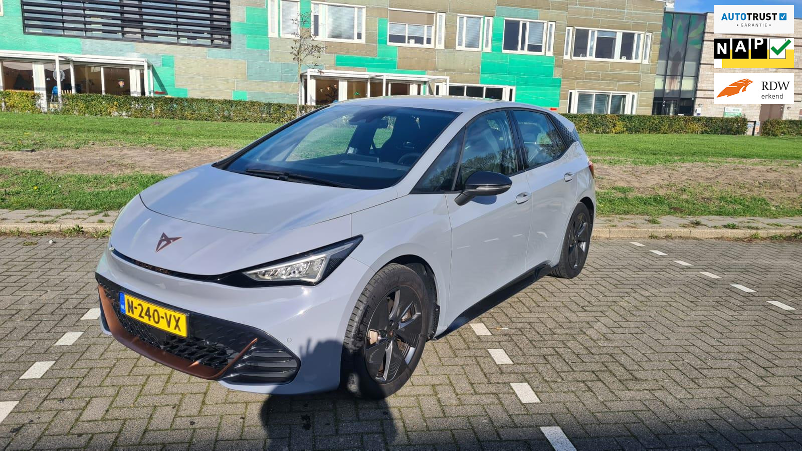 CUPRA Born Business One 204 pk