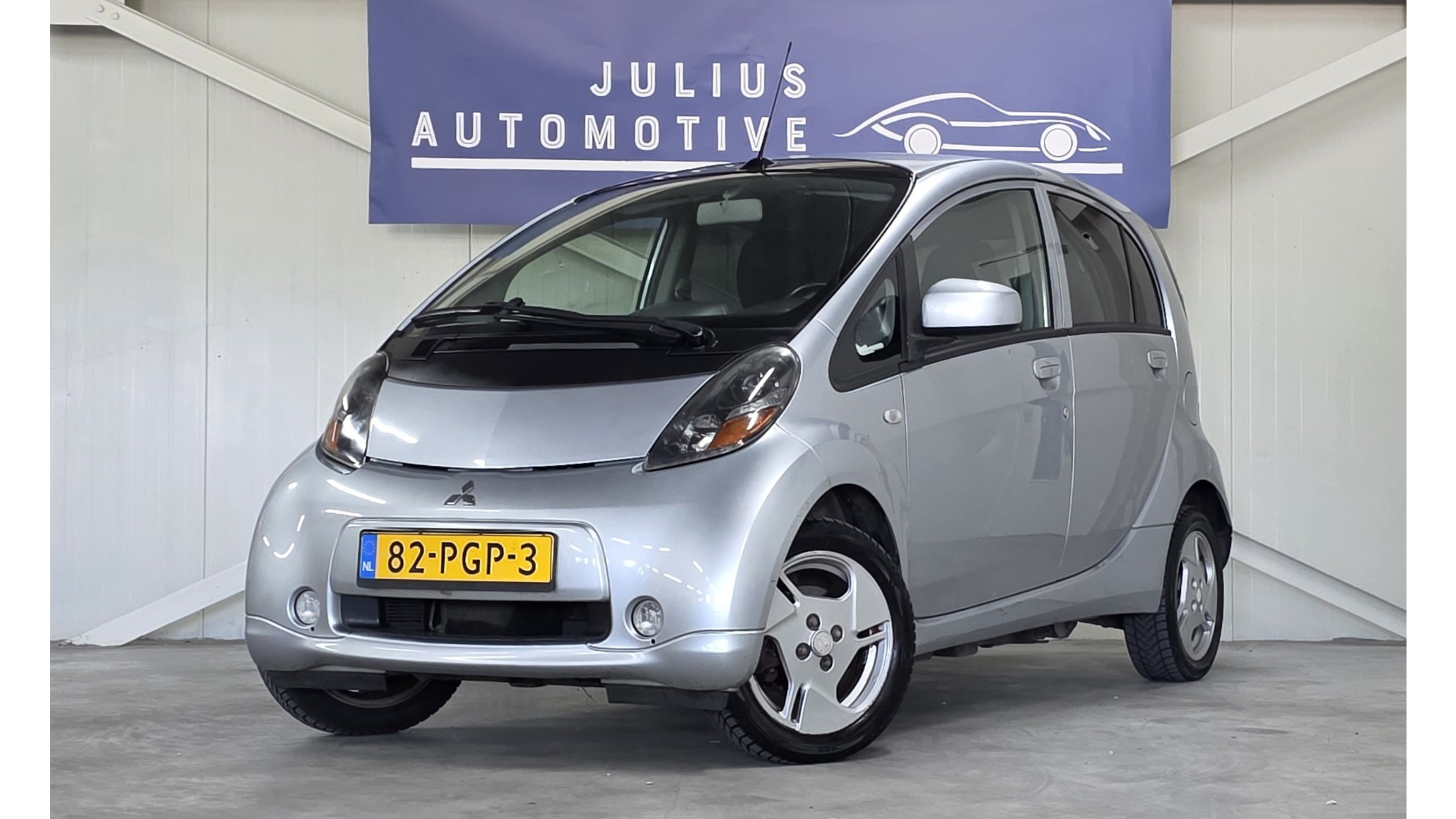 Mitsubishi i-MiEV 4-peroons 16 kWh Airco Garantie Nieuwe APK Elektr. Ramen!