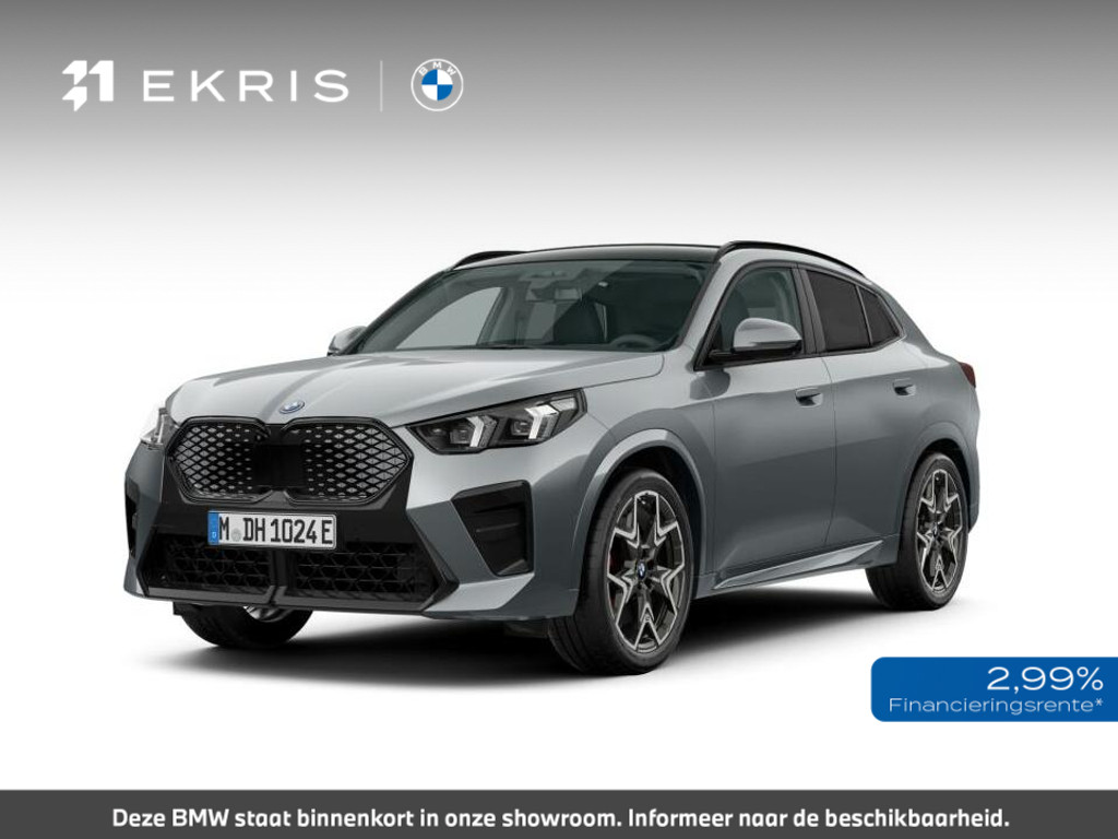 BMW iX2 xDrive30