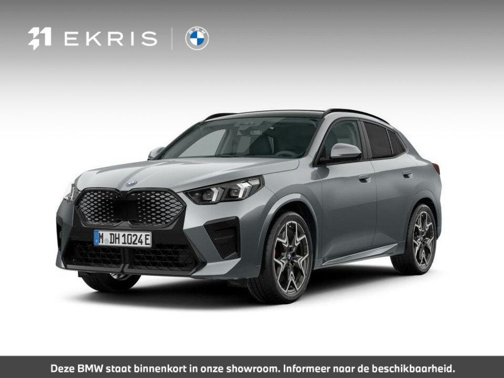 BMW iX2 xDrive30