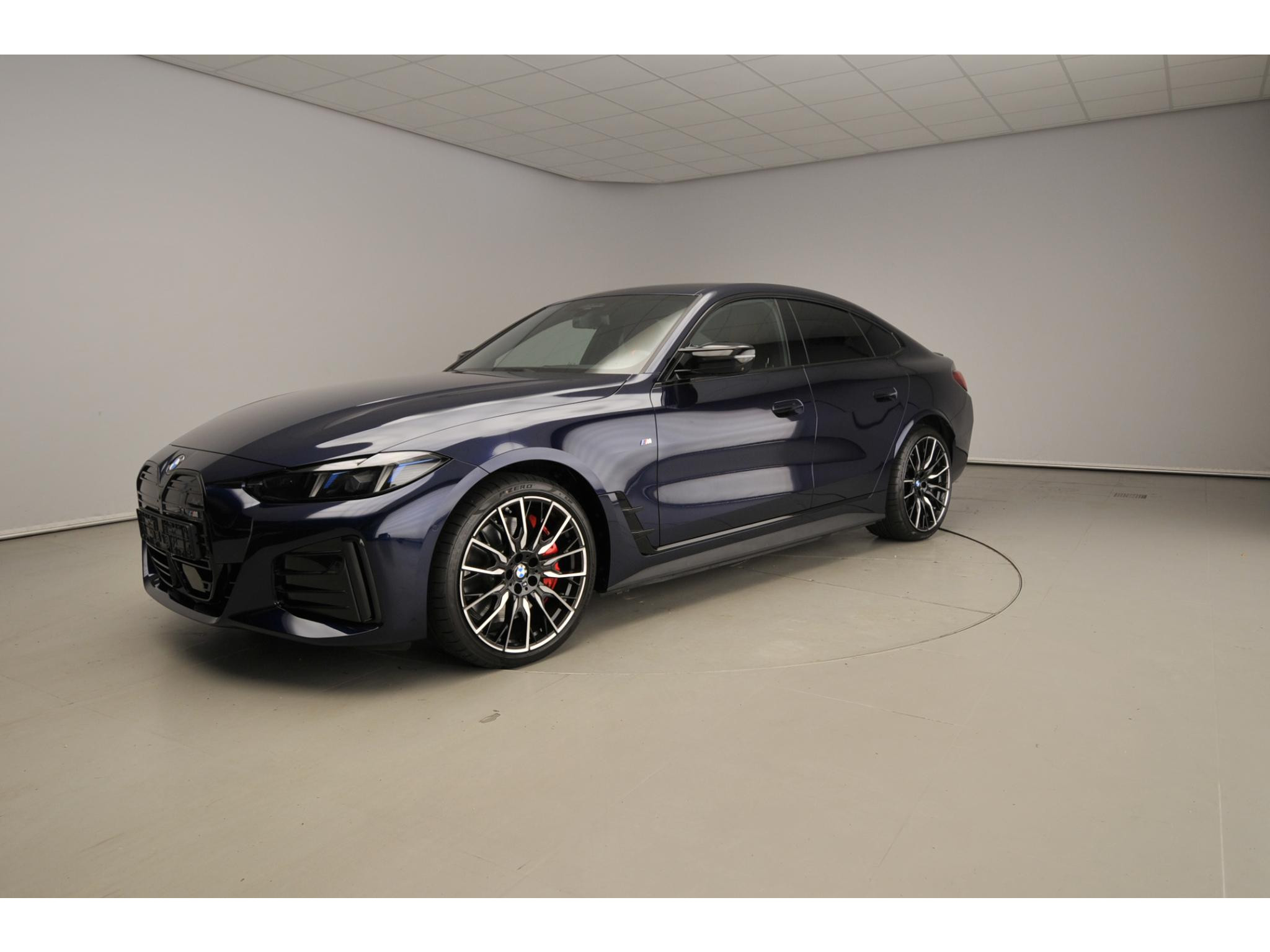 BMW i4 M60