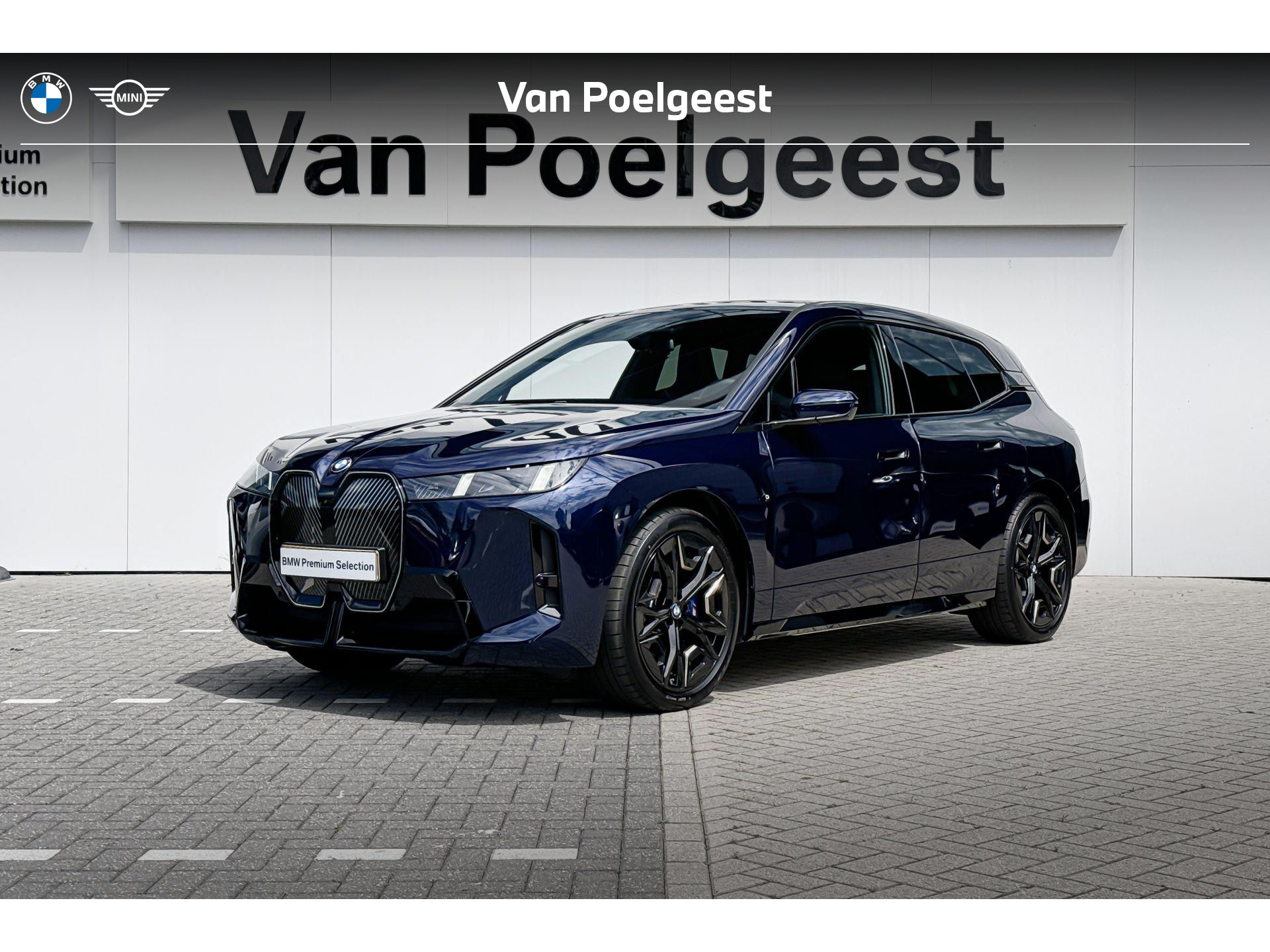 BMW iX xDrive45