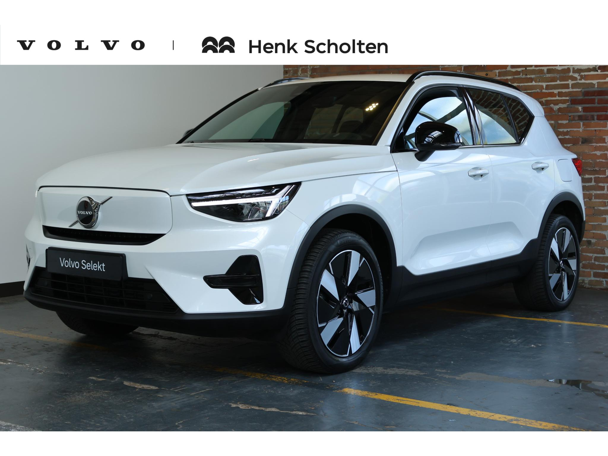 Volvo EX40 Single Motor Extended Range Plus 82 kWh