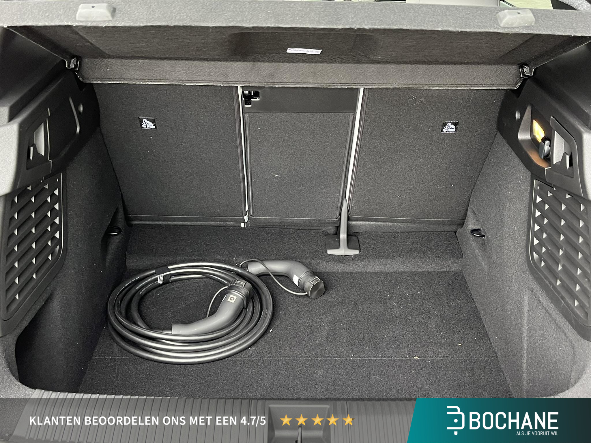 Renault Scénic E-Tech EV87 long range iconic