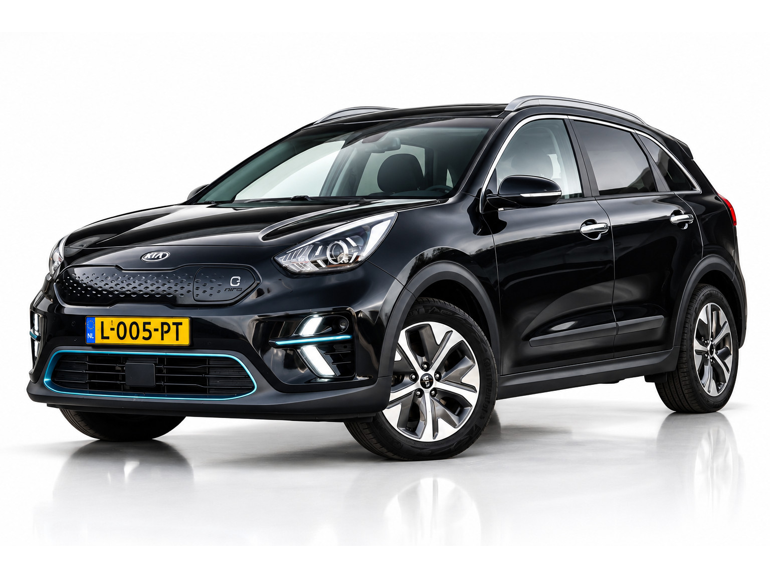 Kia e-Niro ComfortLine 64 kWh | SOH 97.6% | DEALER ONDERHOUDEN | NAP | APPLE CARPLAY | ANDROID AUTO