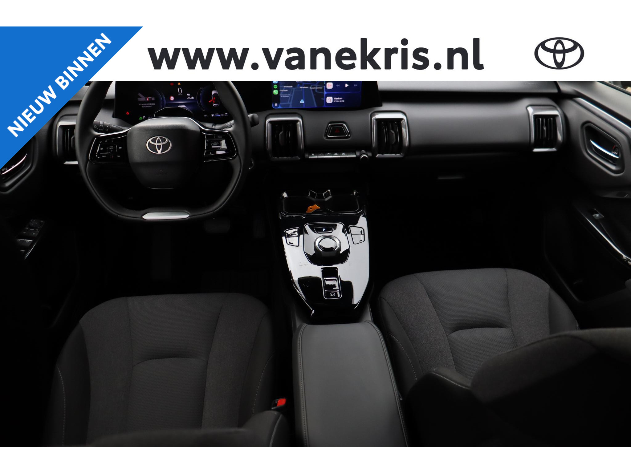 Toyota Urban Cruiser Dynamic 61 kWh Inruilpremie