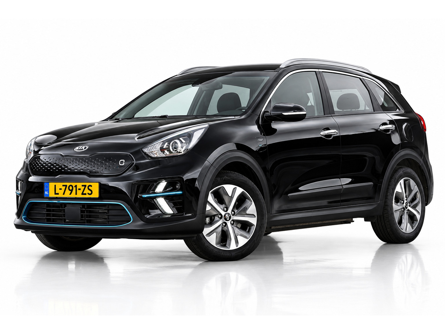 Kia e-Niro DynamicLine 64 kWh | SOH 100% | DEALER ONDERHOUDEN | NAP | APPLE CARPLAY | CAMERA | ANDROID AUTO