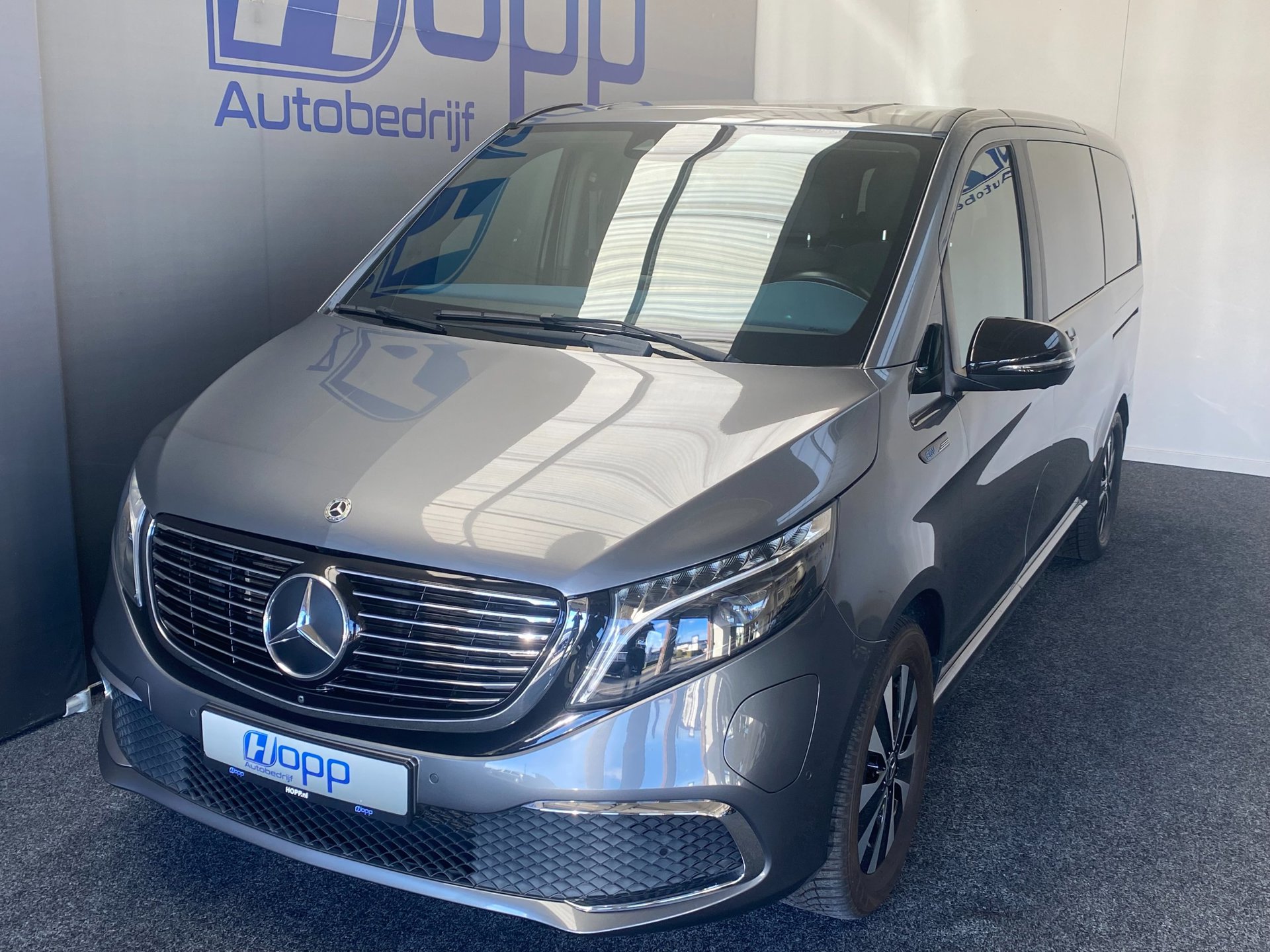 Mercedes-Benz EQV 300 L2 - 8 Pers. - 360 - Airco achter - Elec. deuren. - Incl. Garantie
