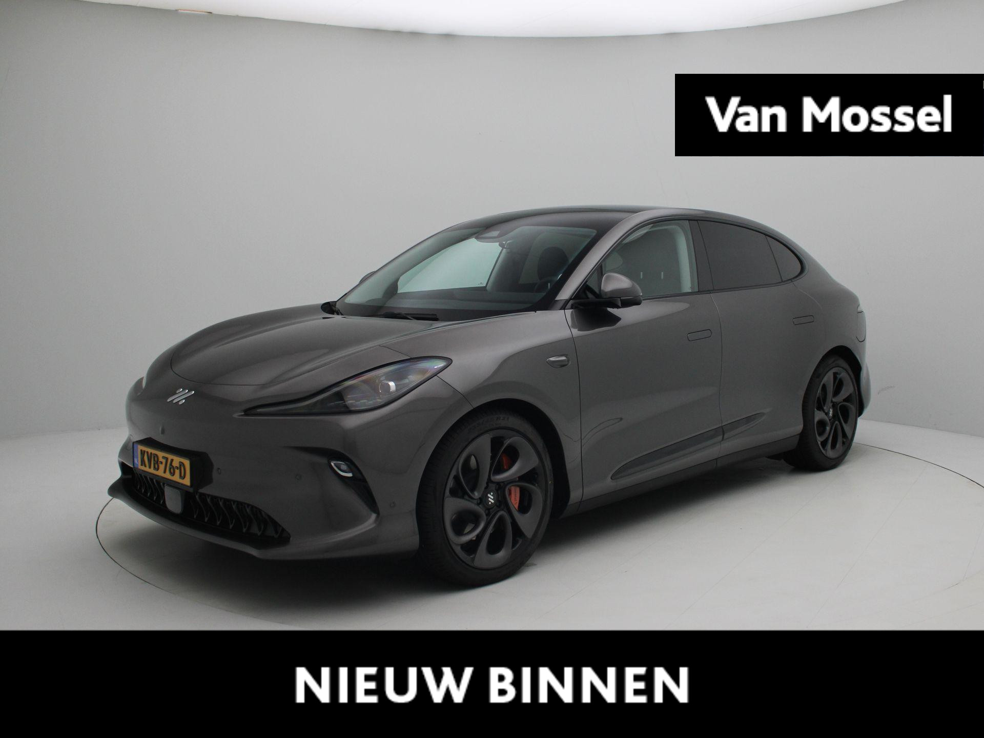 MG IM6 MG 100 Performance AWD