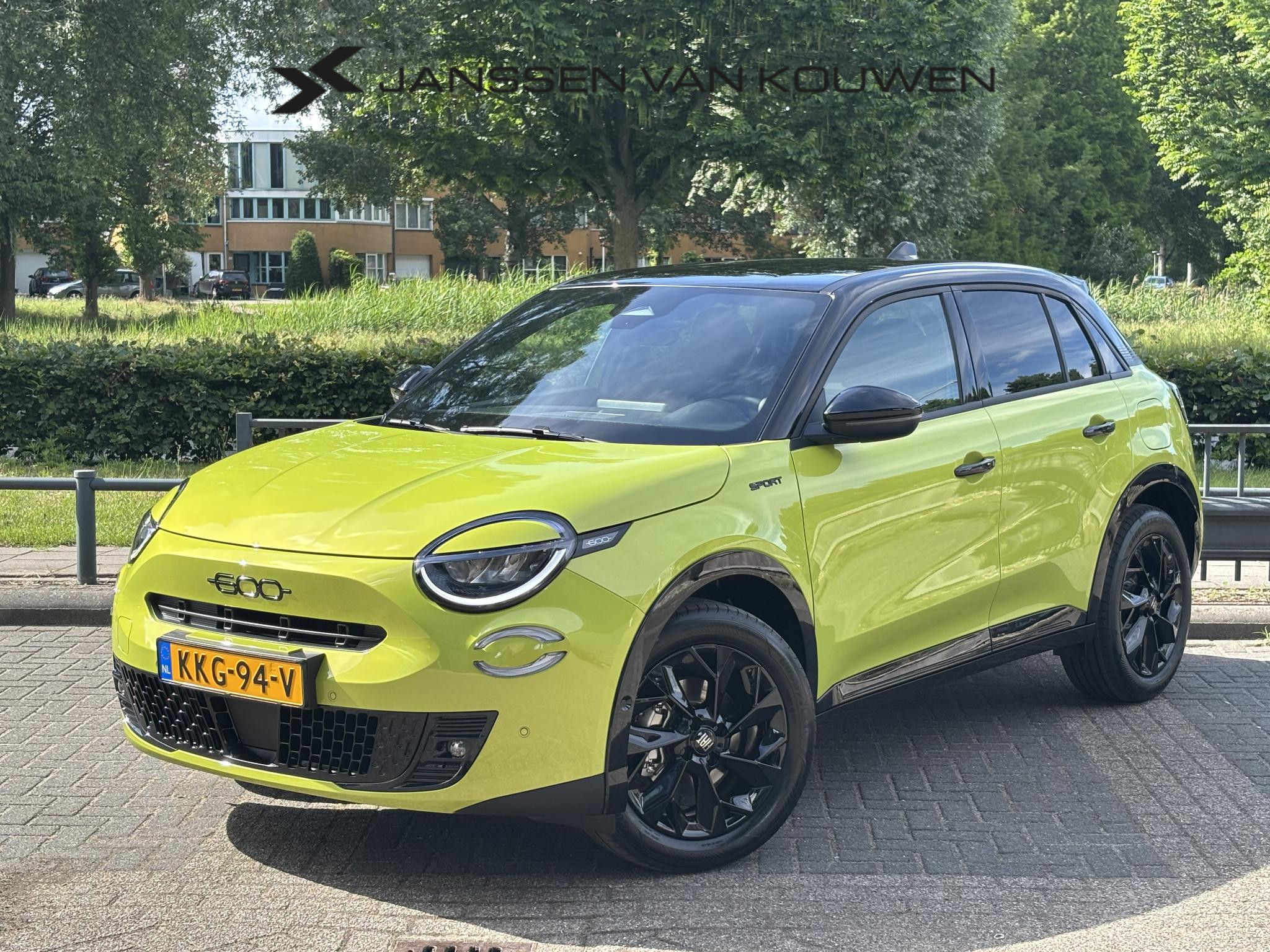 Fiat 600e SPORT 54 kWh