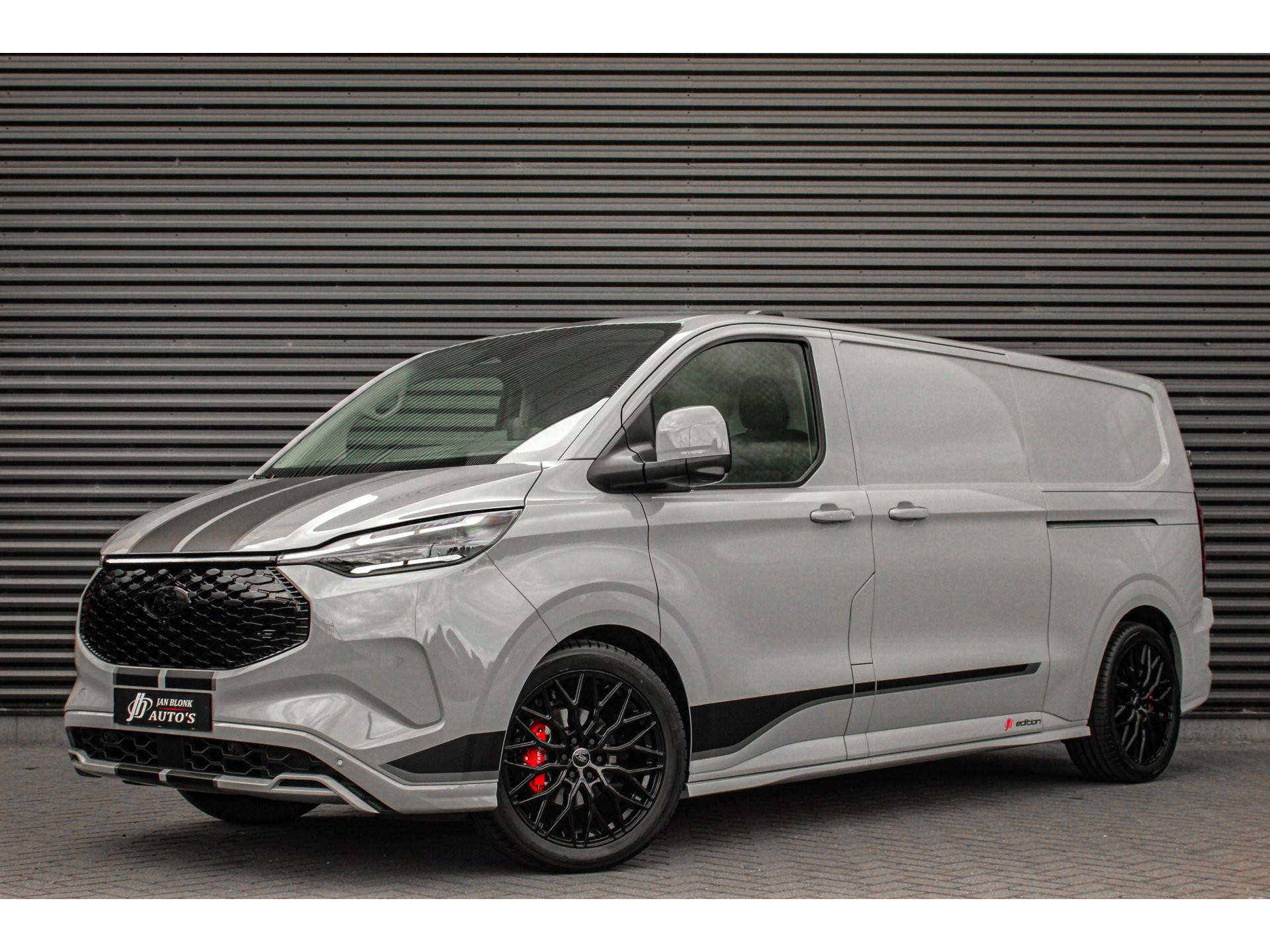 Ford E-Transit Cust. 340 L2H1 SPORT 71 kWh 218PK / JB-EDITON / B&O GELUID / 370KM RANGE / APPLE CARPLAY /DRIVERS- PACK/FULL OPTION