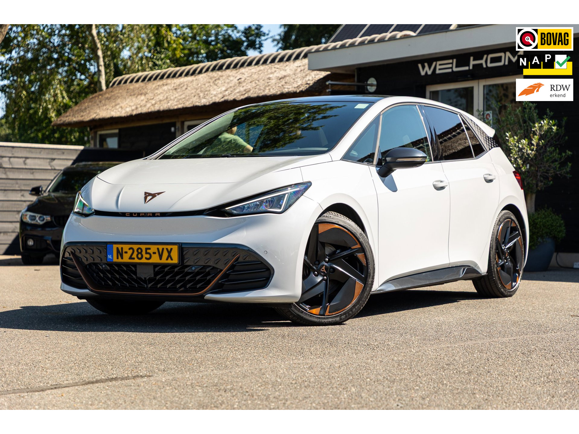 CUPRA Born Copper Edition One 62 kWh Soh 89% I Panoramadak I Adaptive Cruise I 360 Camera I CarPlay I Android I NL Auto I NAP