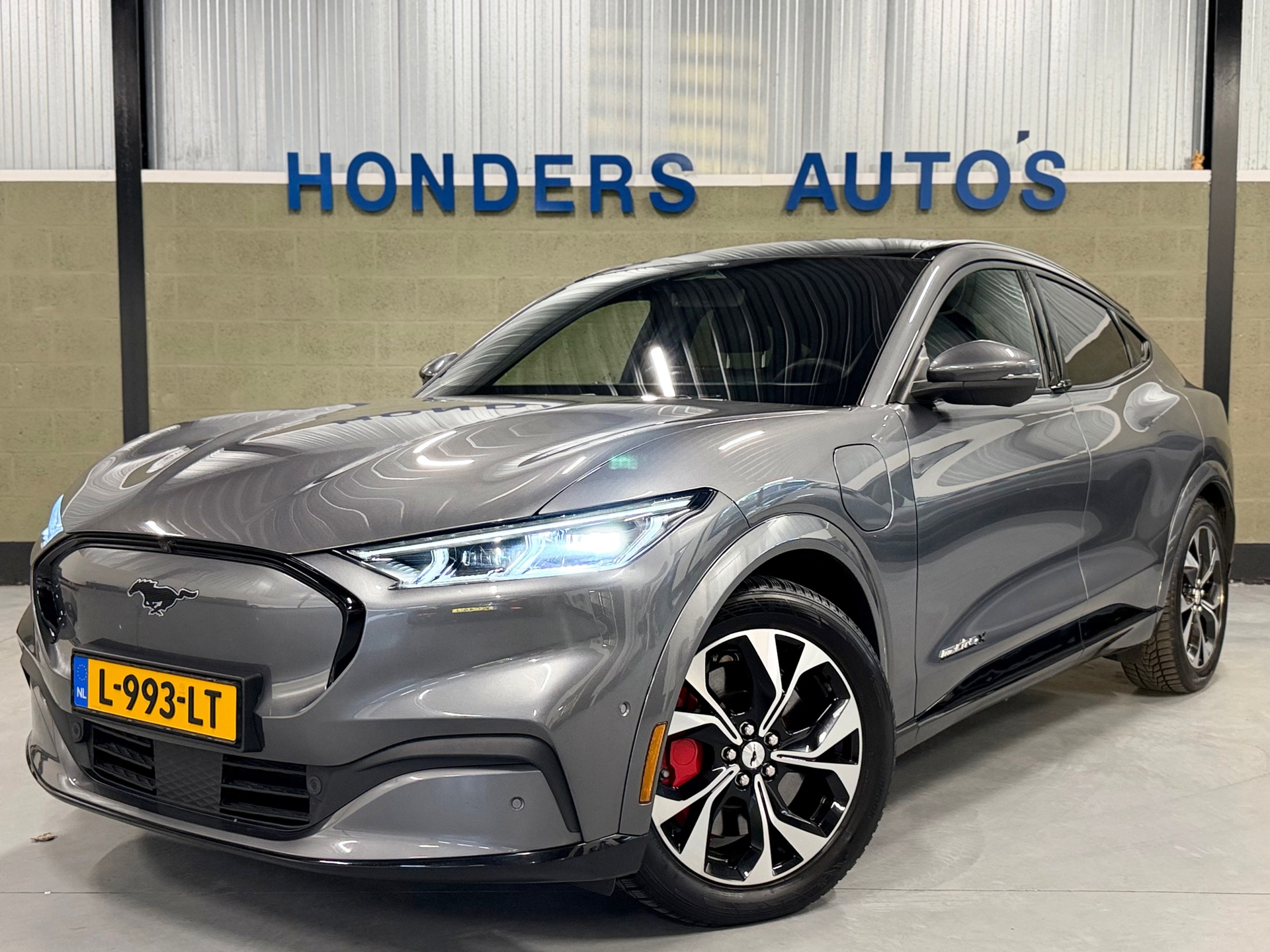 Ford Mustang Mach-E Extended First Edition AWD 98 kWh SOH 95% | 360 CAMERA | PANO | BTW | NAP | BLIS | ADPT.CRUISE | LEDER |MEMORY