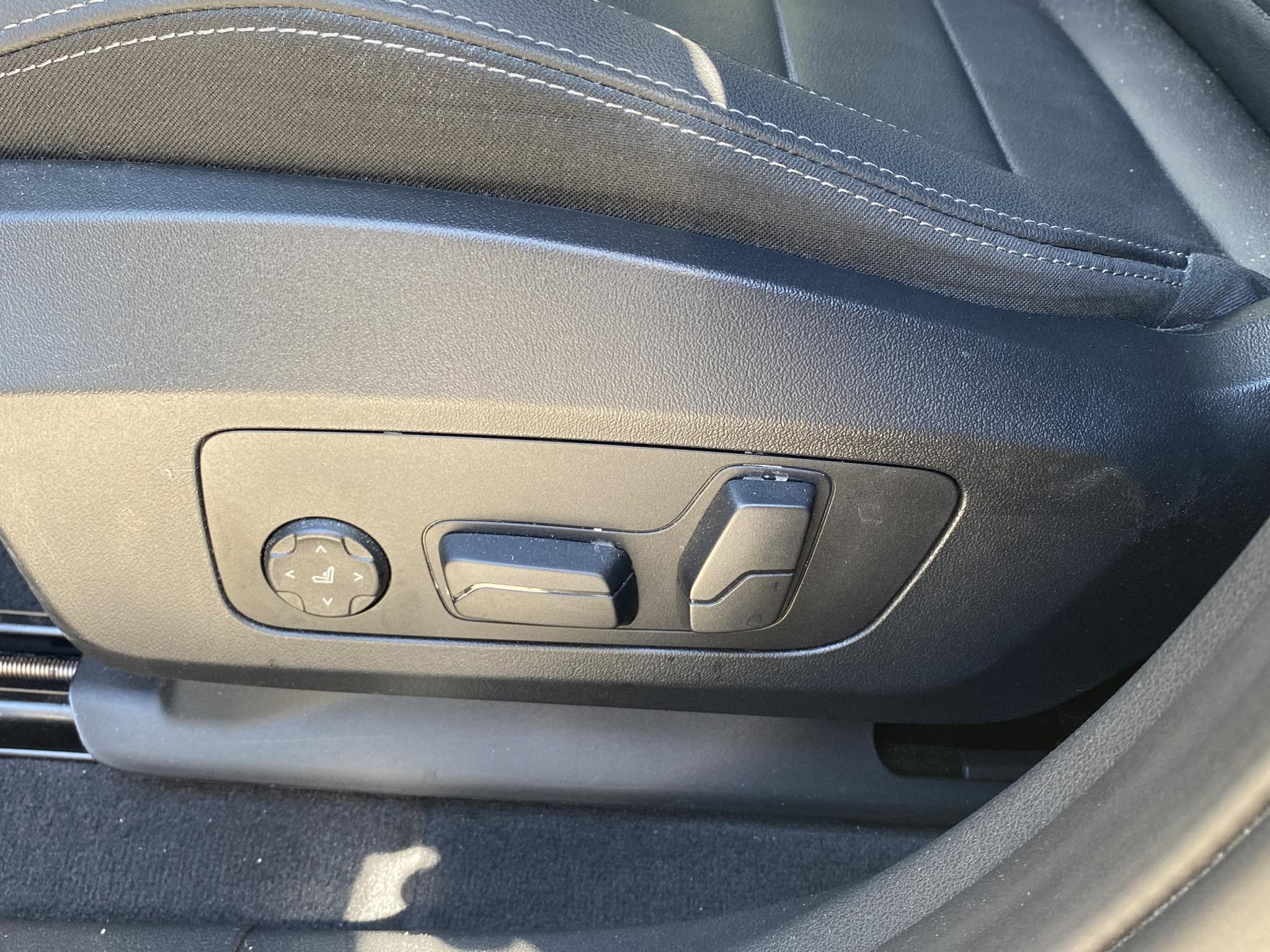 BMW iX2 eDrive20 67 kWh